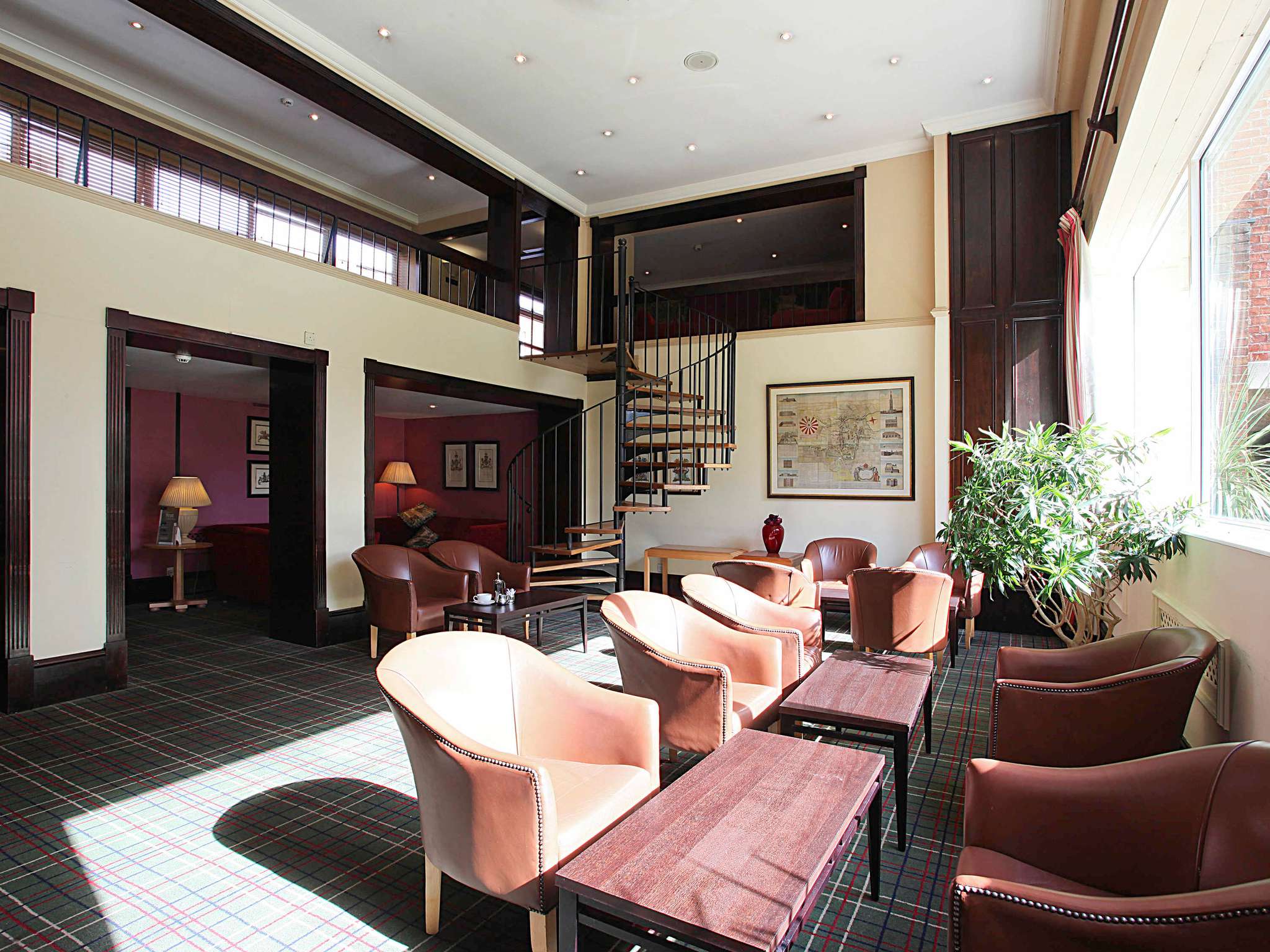 Photo - Winchester Wessex Hotel by Sunday