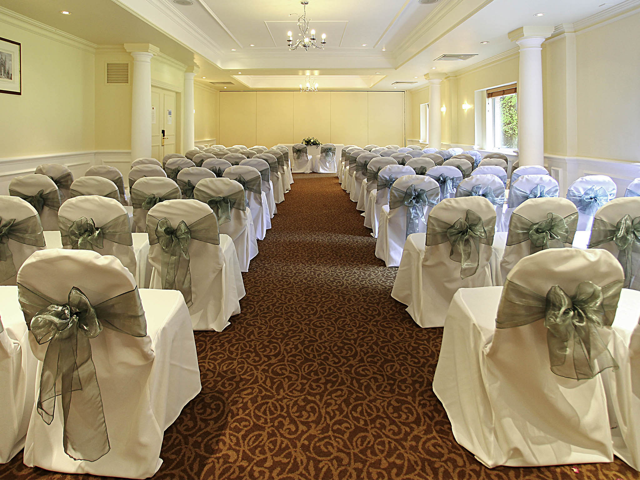 Photo - Winchester Wessex Hotel by Sunday