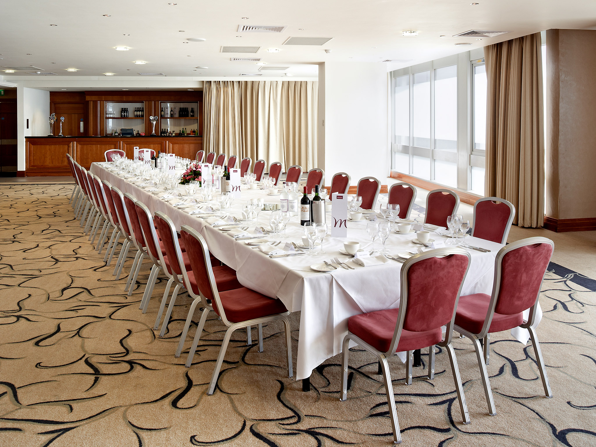 Photo - Holland House Hotel Cardiff By Sunday