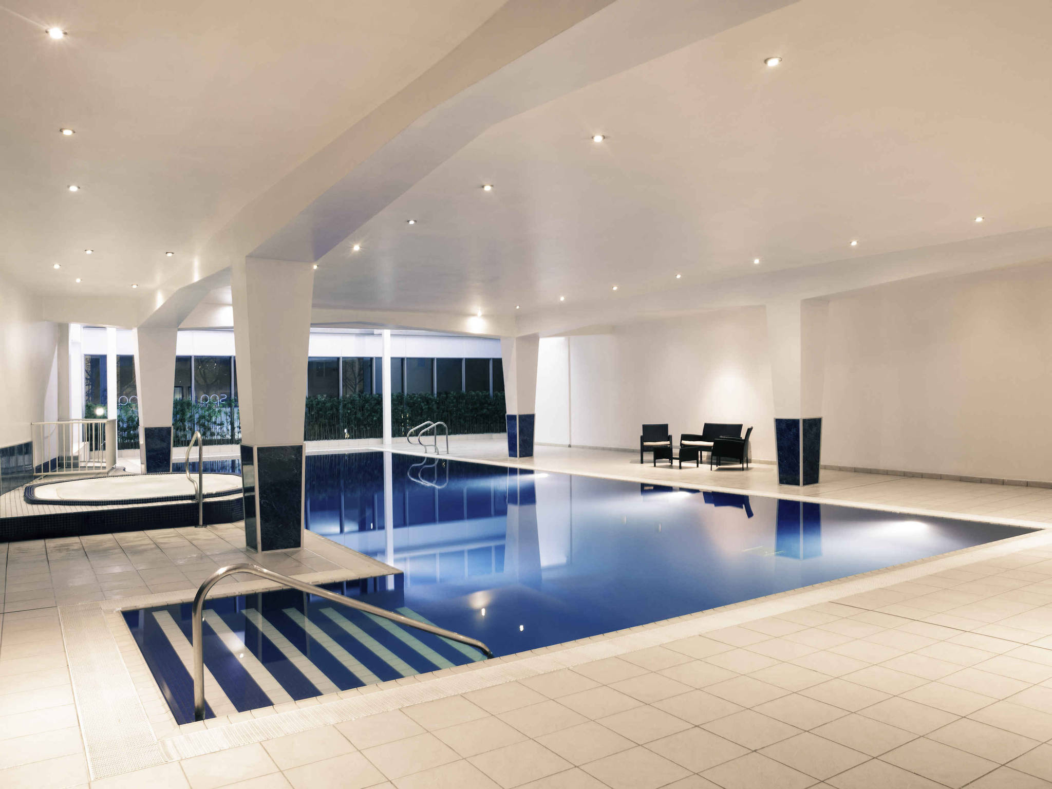 Foto - Holland House Hotel Cardiff By Sunday