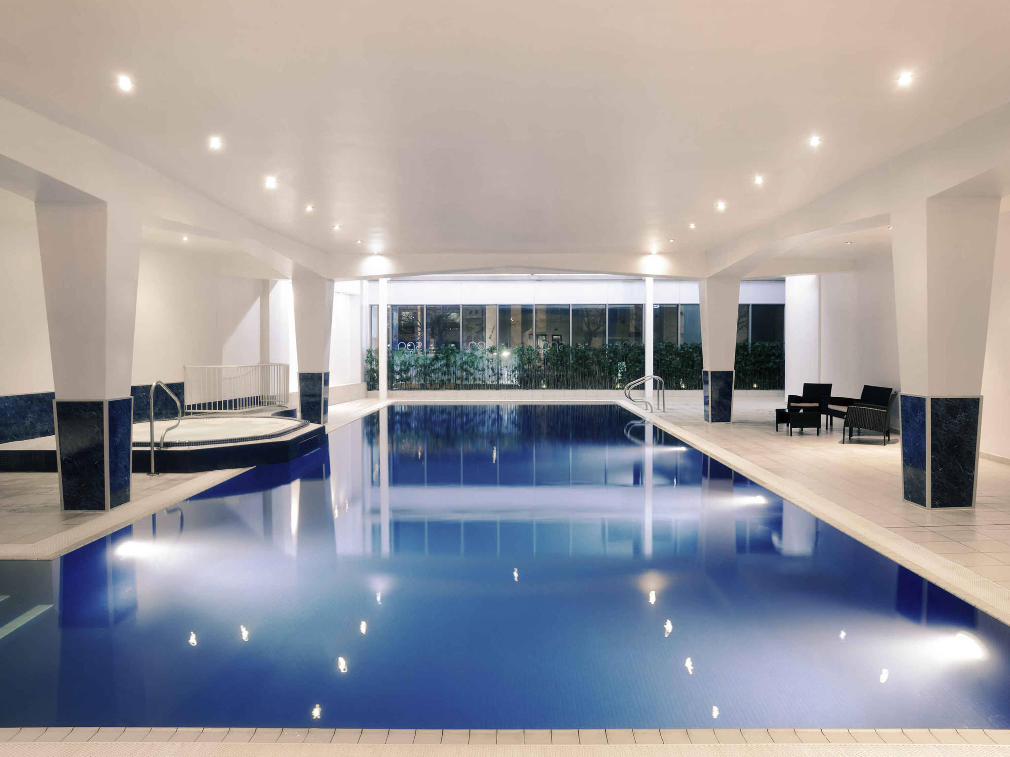 Foto - Holland House Hotel Cardiff By Sunday