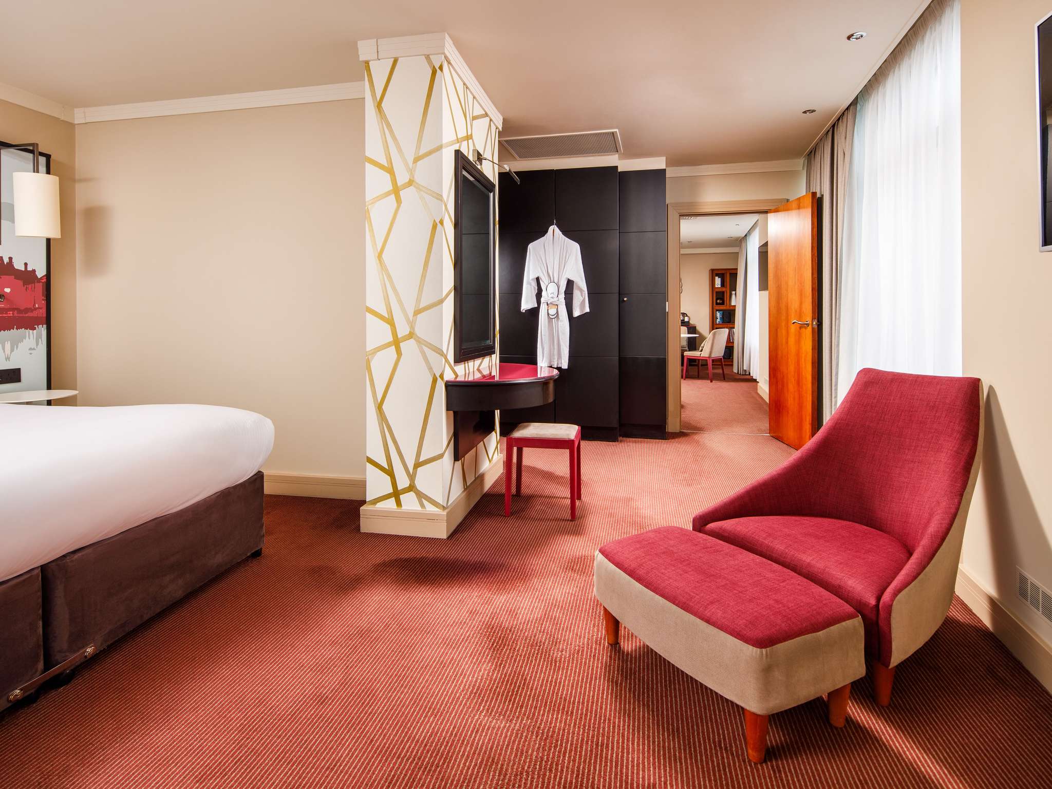 Foto - Holland House Hotel Cardiff By Sunday