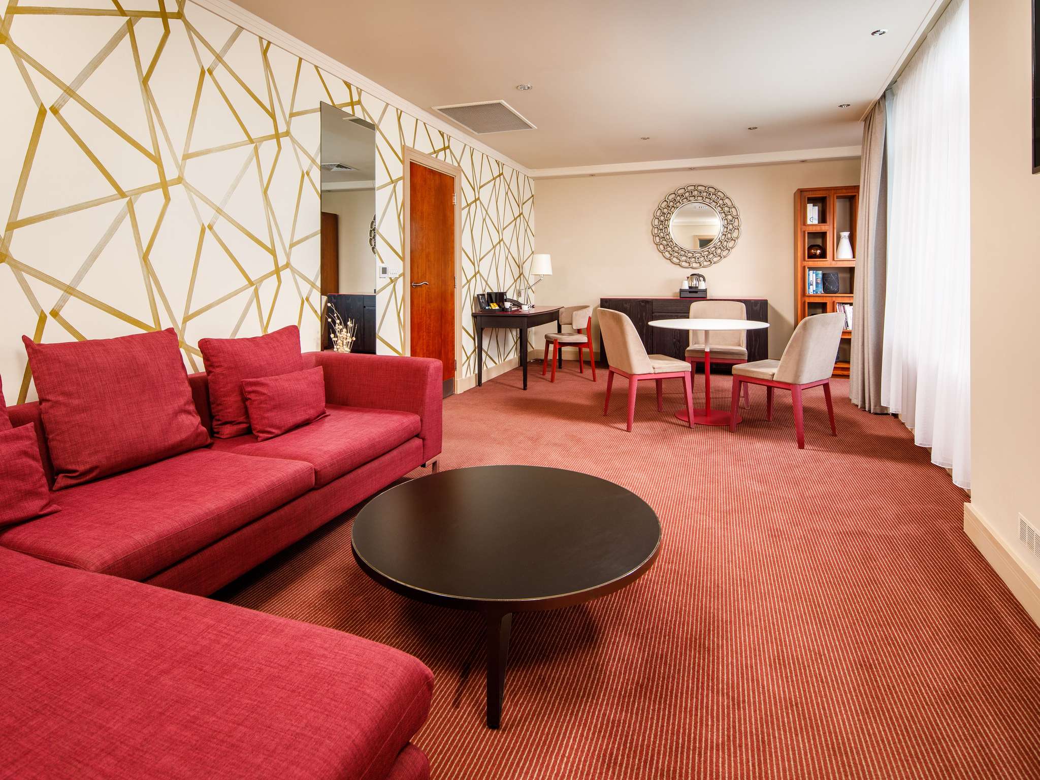 Foto - Holland House Hotel Cardiff By Sunday