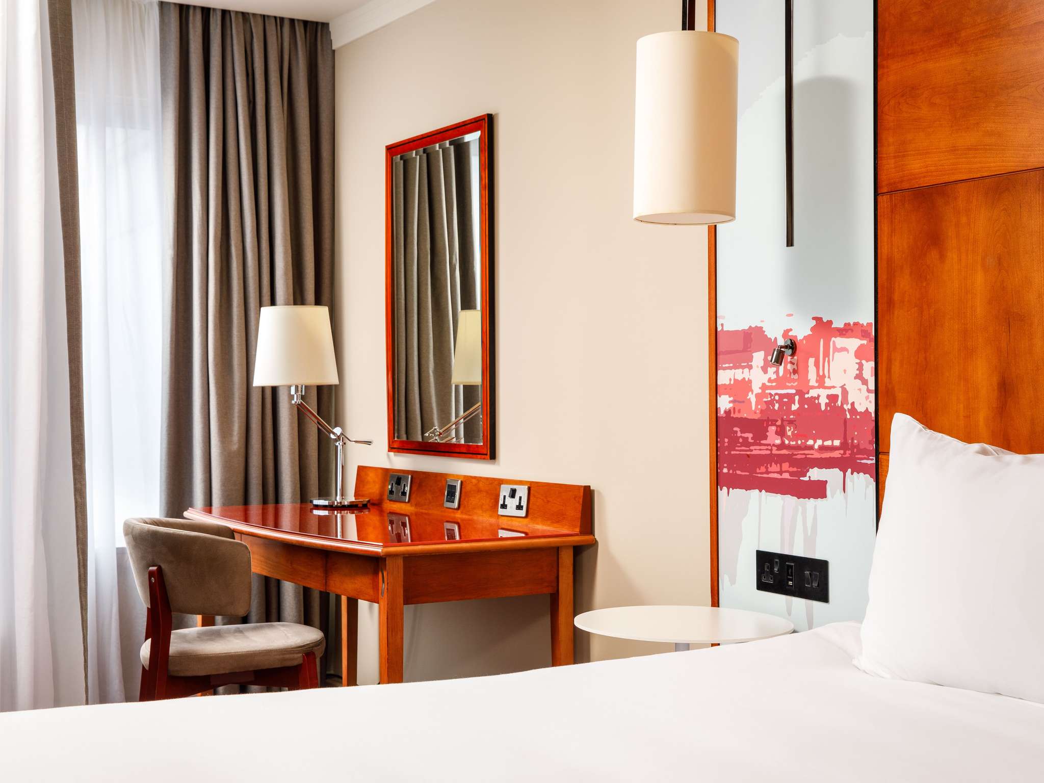 Foto - Holland House Hotel Cardiff By Sunday