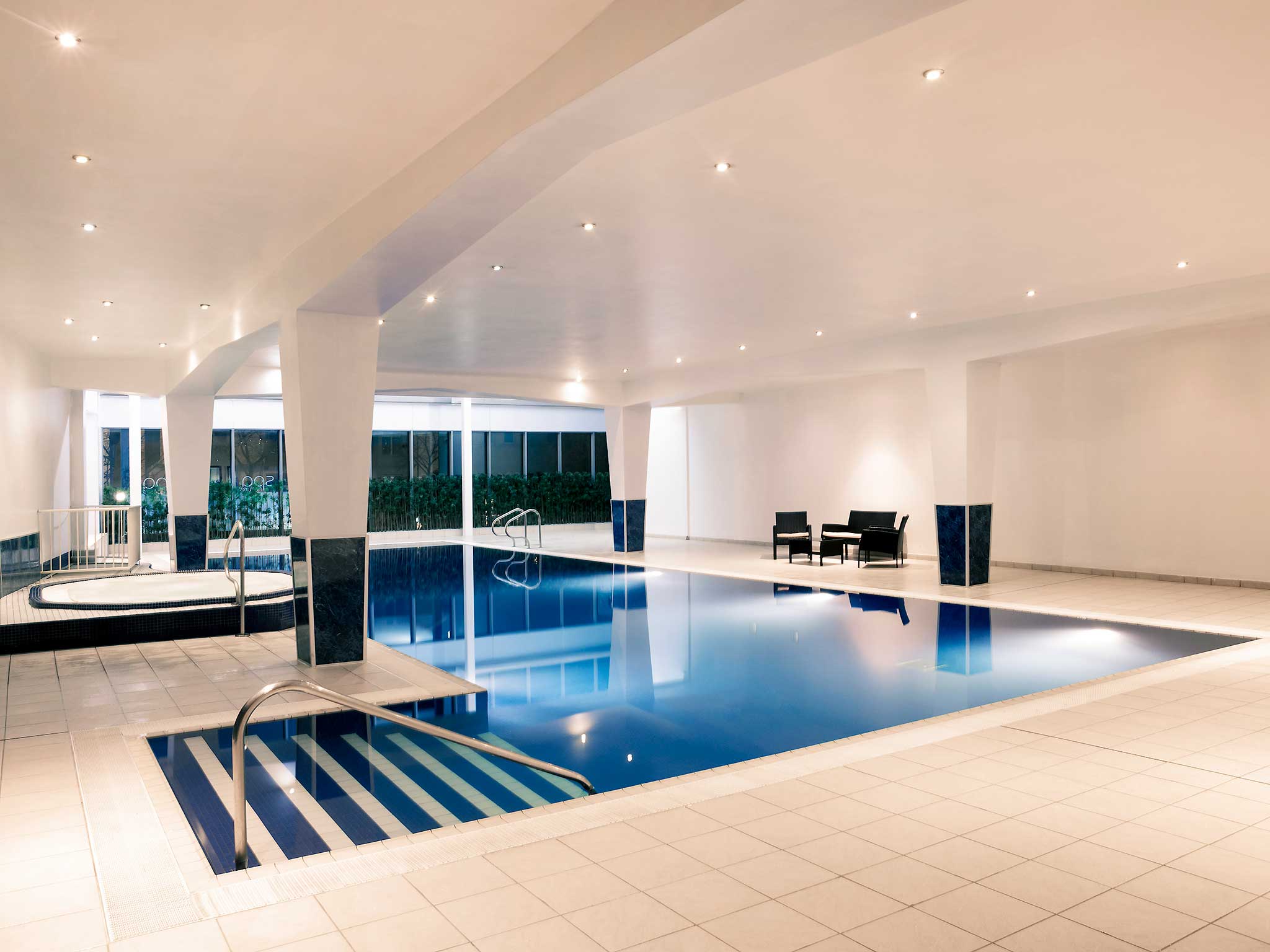 Foto - Holland House Hotel Cardiff By Sunday