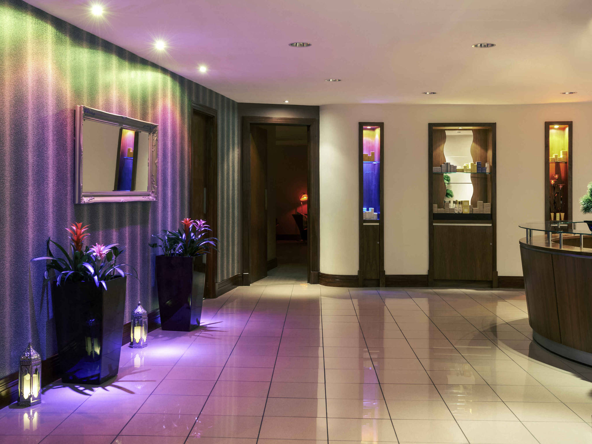 Foto - Holland House Hotel Cardiff By Sunday
