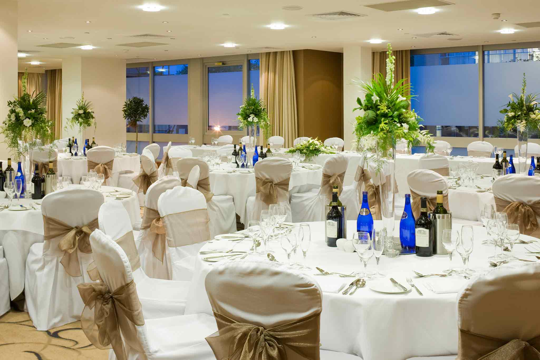 Foto - Holland House Hotel Cardiff By Sunday