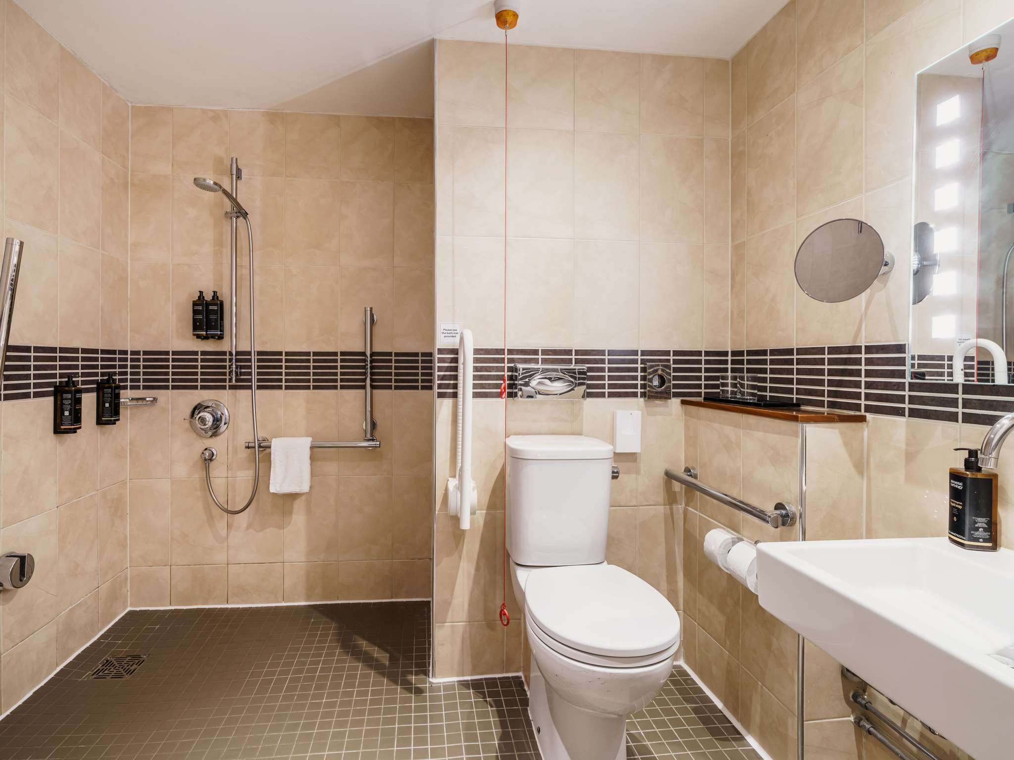 Photo - Mercure Exeter Southgate Hotel