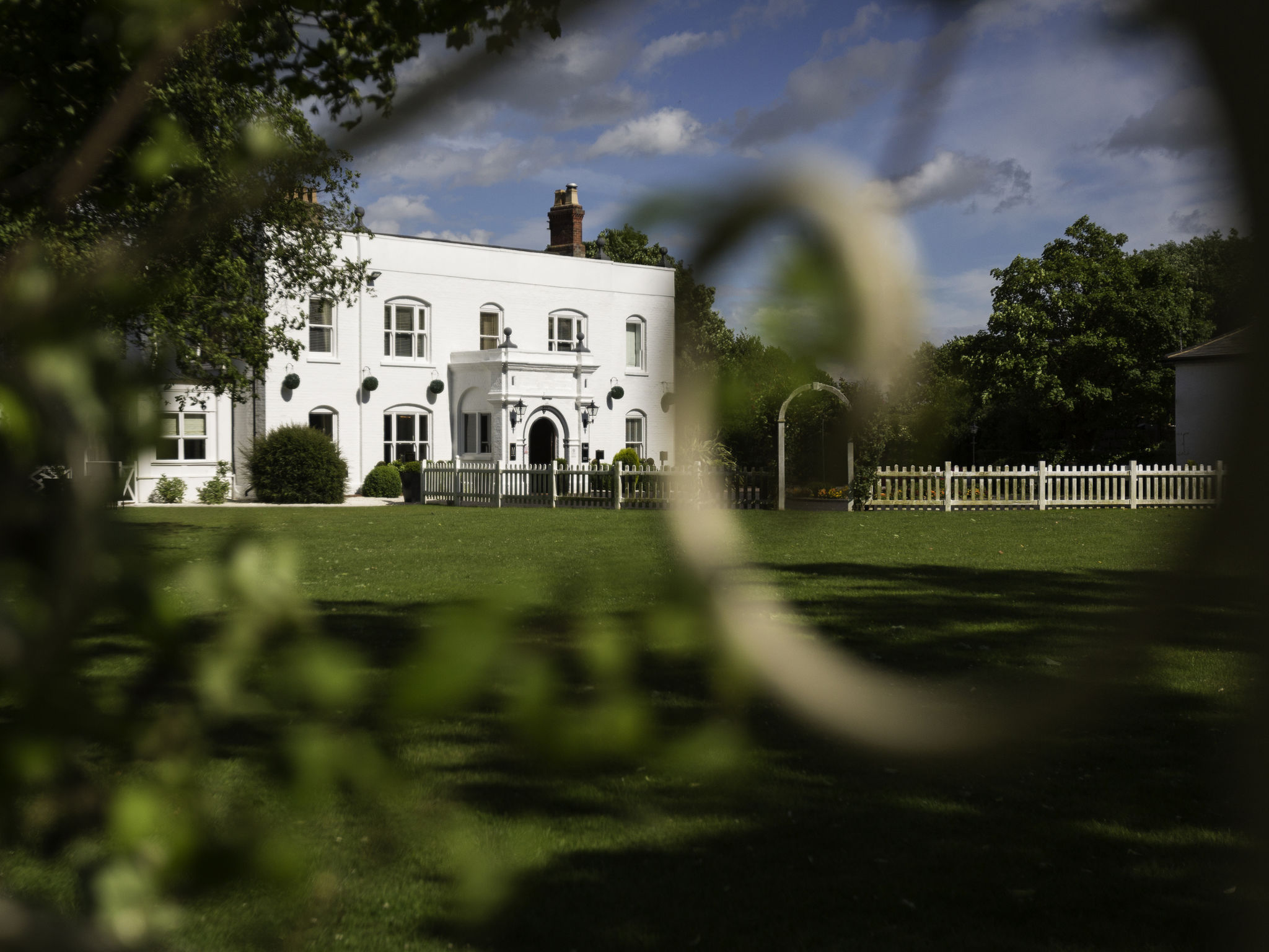 Mgallery Woughton House Hotel In Milton Keynes All