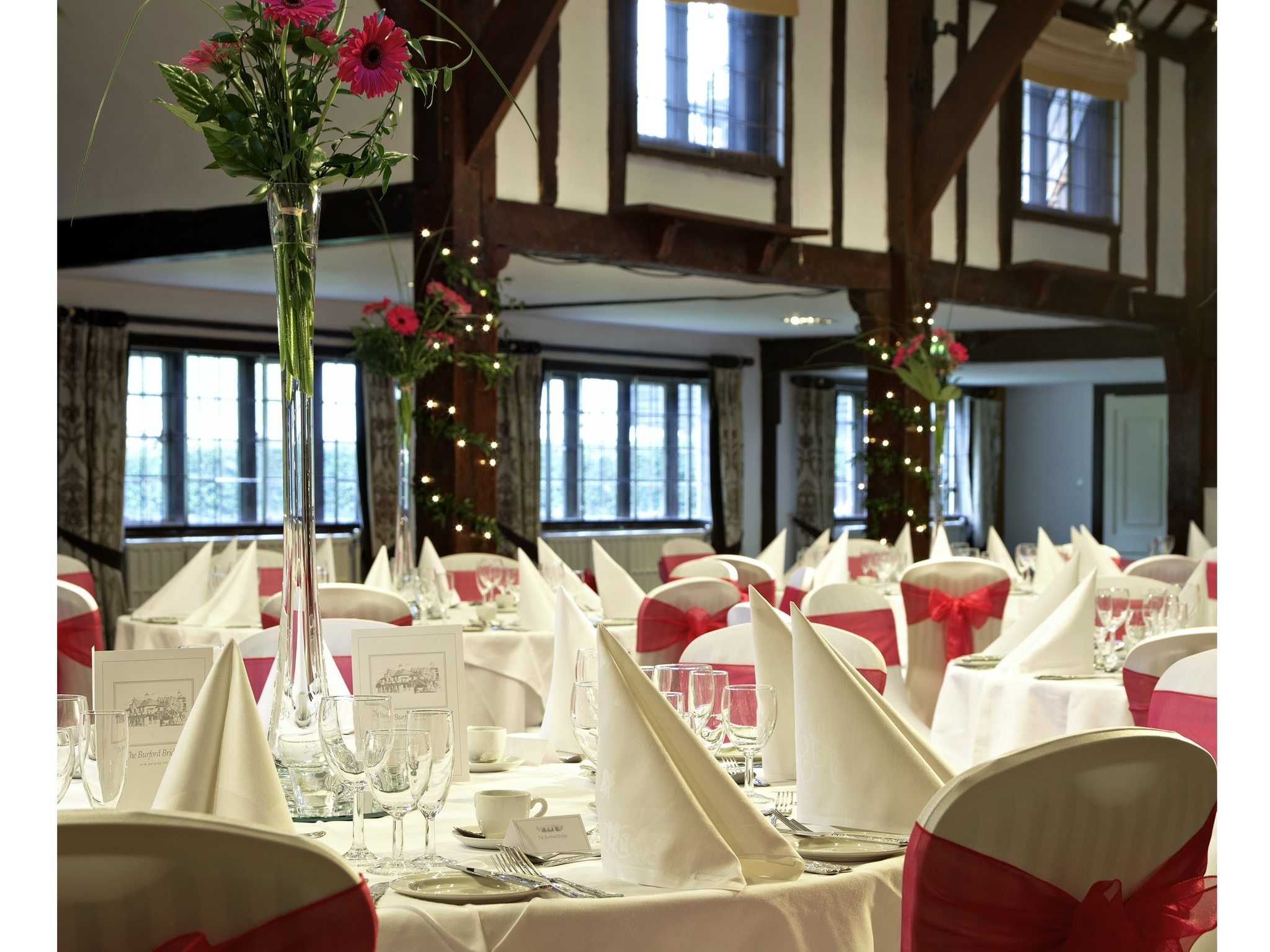 Photo - Sunday Box Hill Burford Bridge Hotel