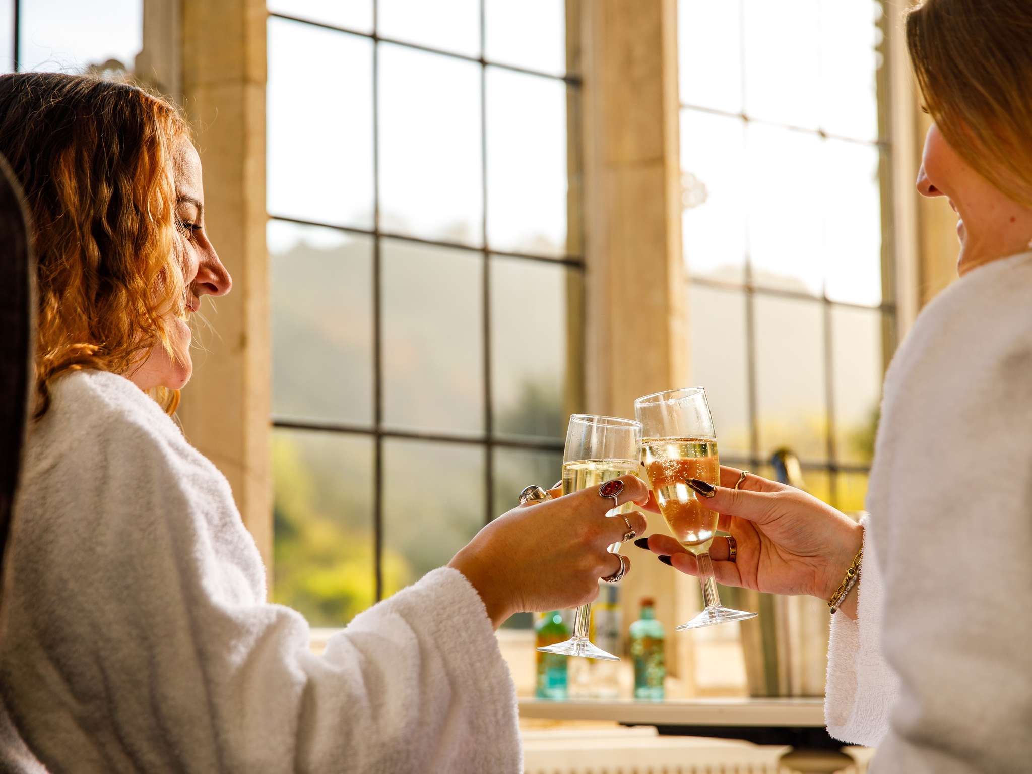 Photo - Sunday Box Hill Burford Bridge Hotel