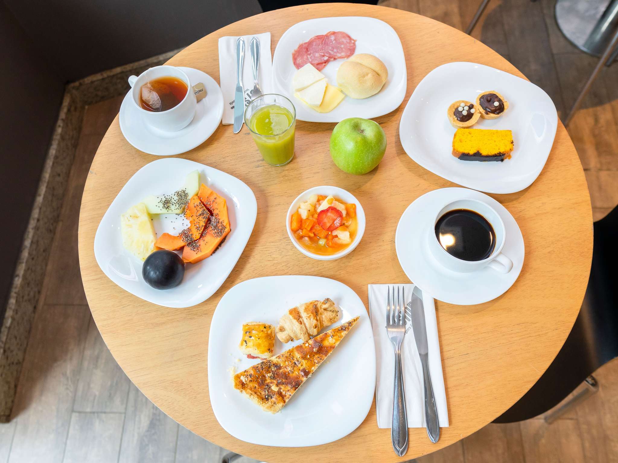 Photo - ibis Porto Alegre Moinhos de Vento