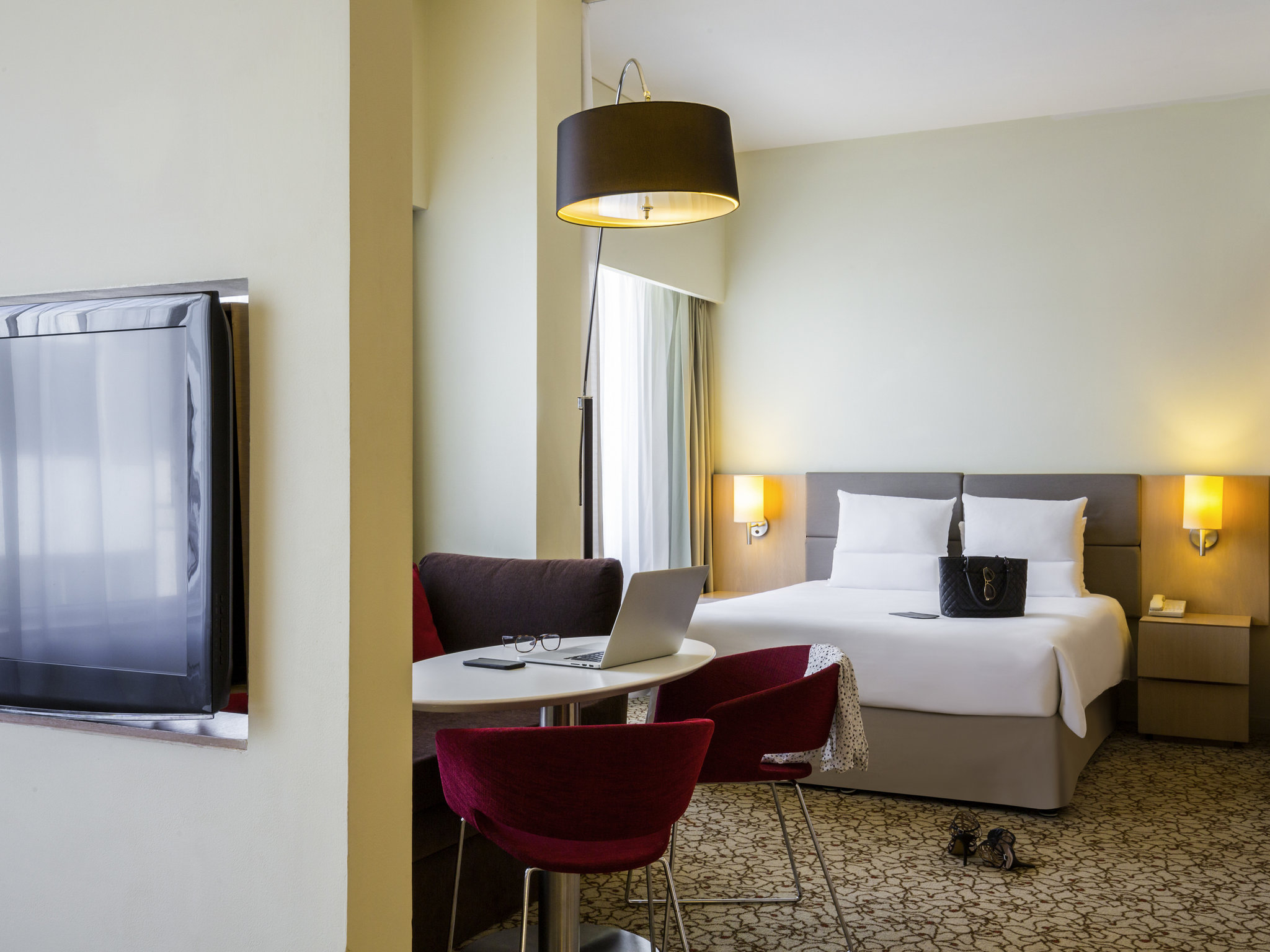 Foto - Novotel Suites Mall Avenue Dubai