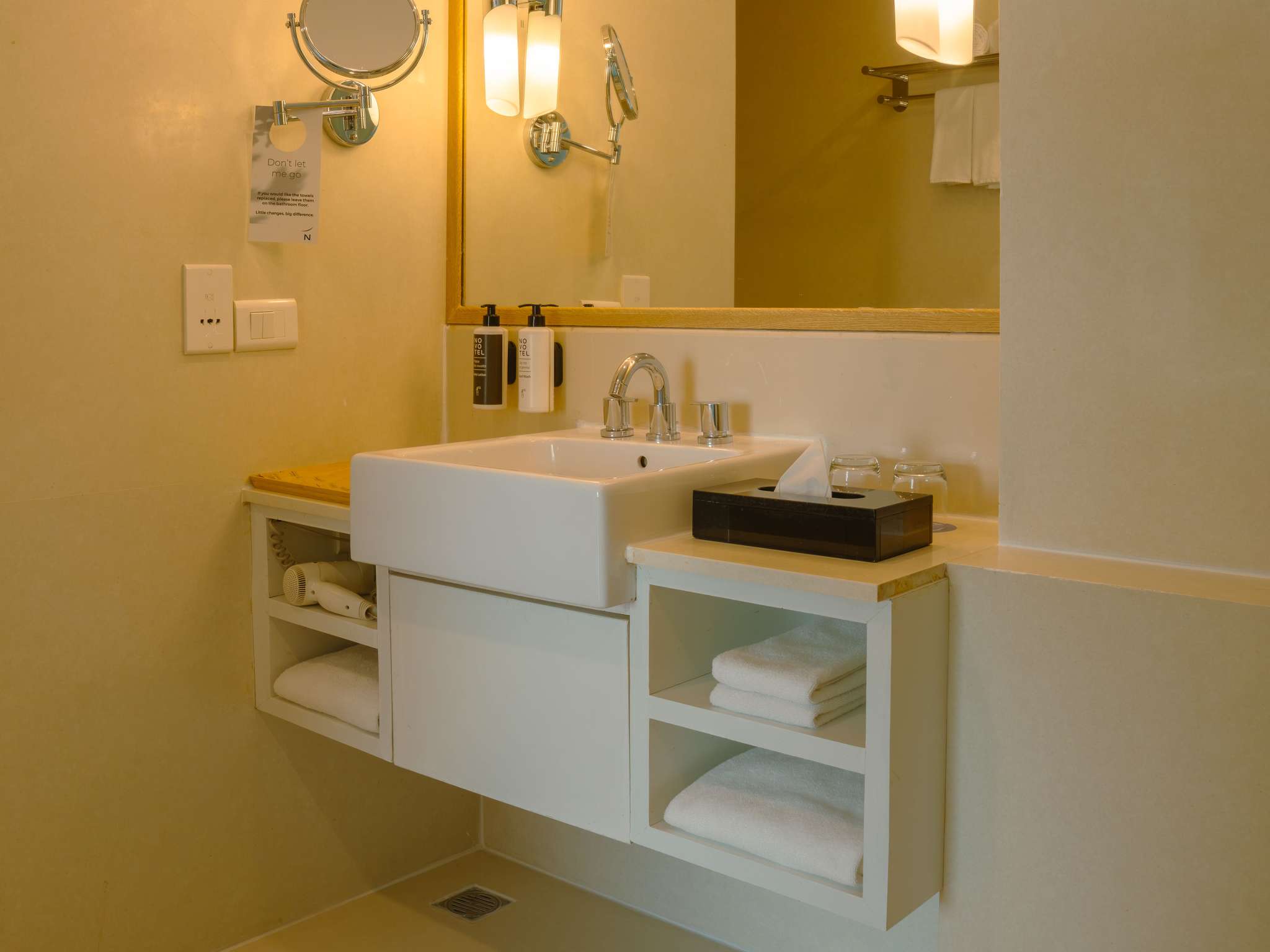 Photo - Novotel Hyderabad Airport