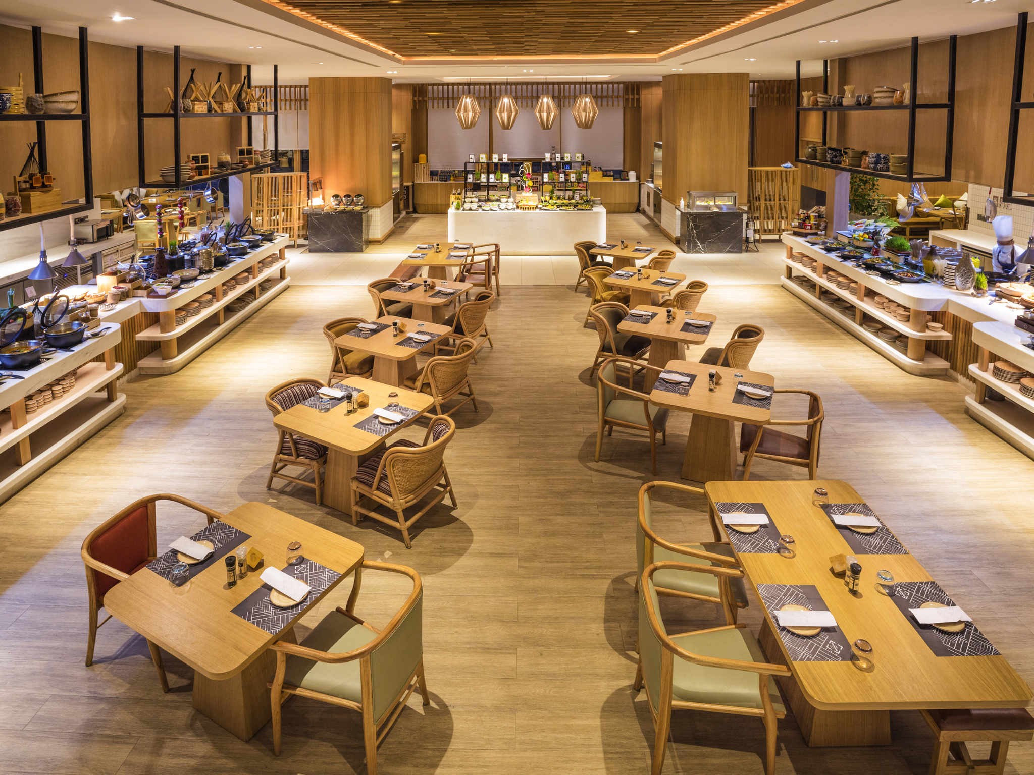 Only International Hotel Near Hyderabad Airport Restaurant Novotel Hyderabad Airport
