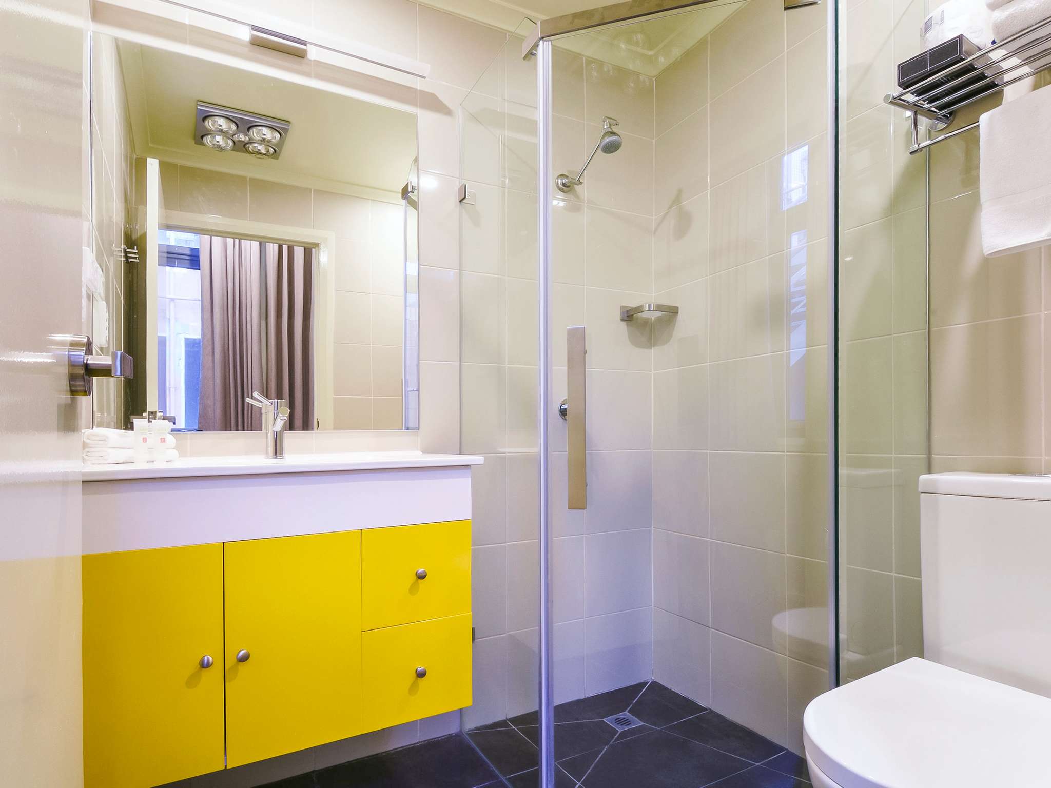 Photo - ibis Styles Kingsgate Hotel