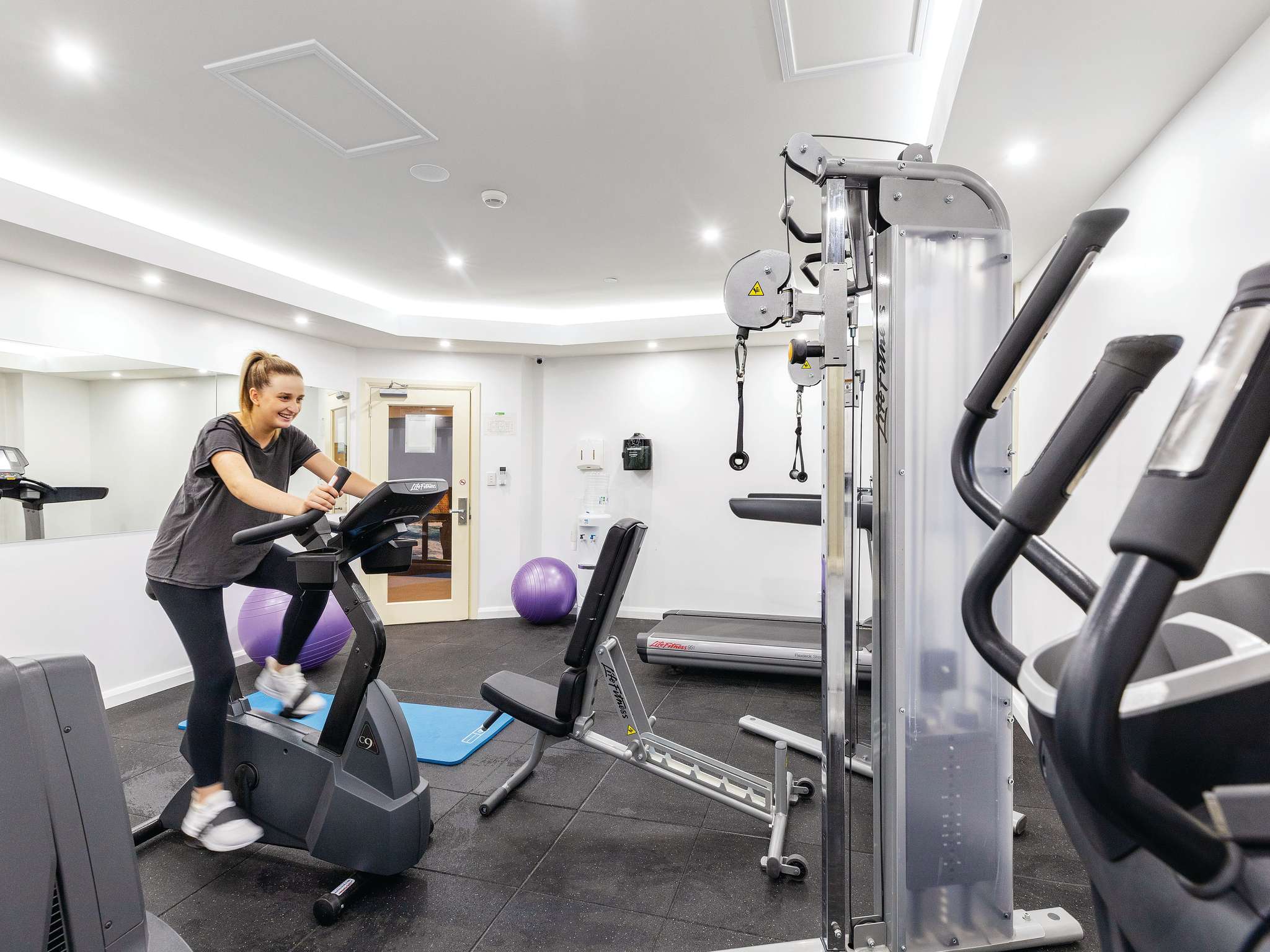 Photo - ibis Styles Kingsgate Hotel