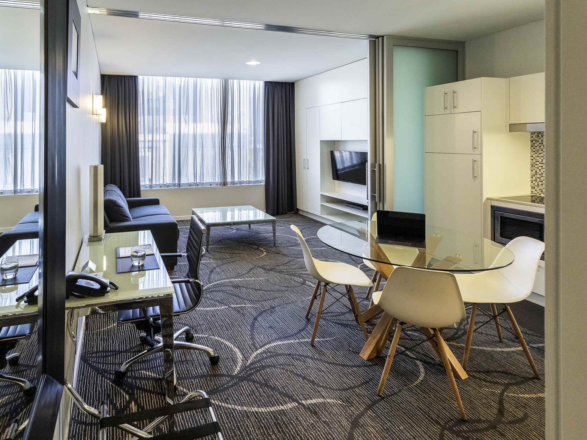 Foto - Adelaide Rockford