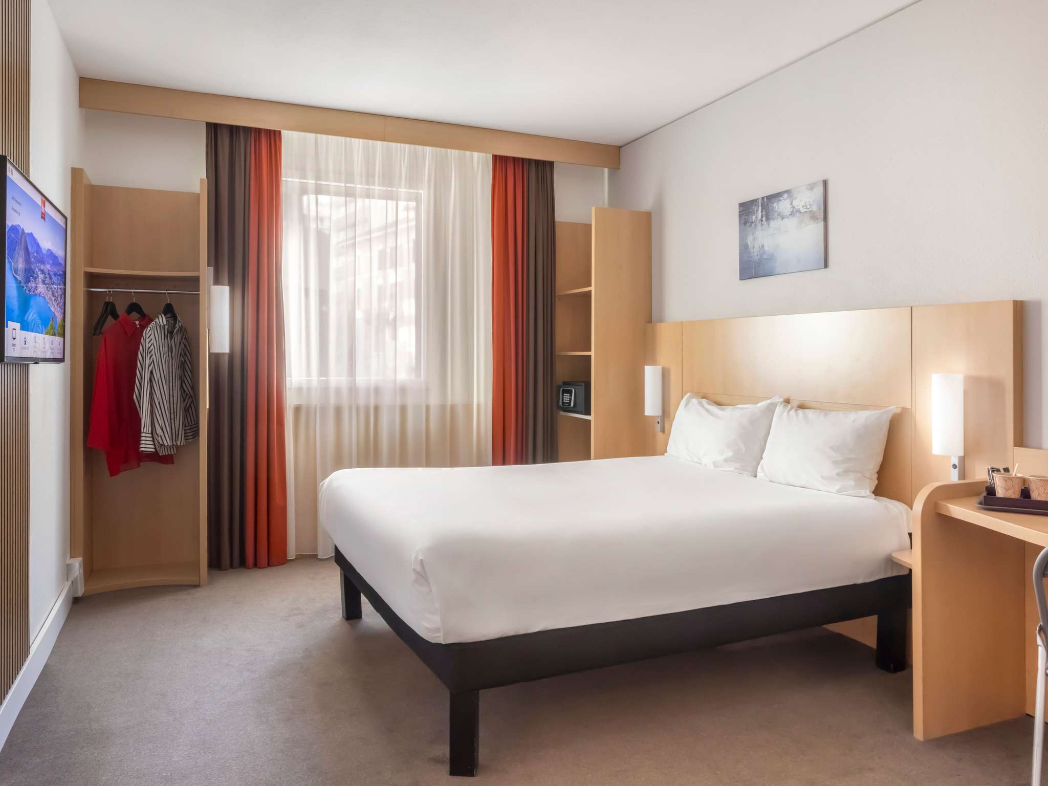 Photo - Ibis Lugano Paradiso