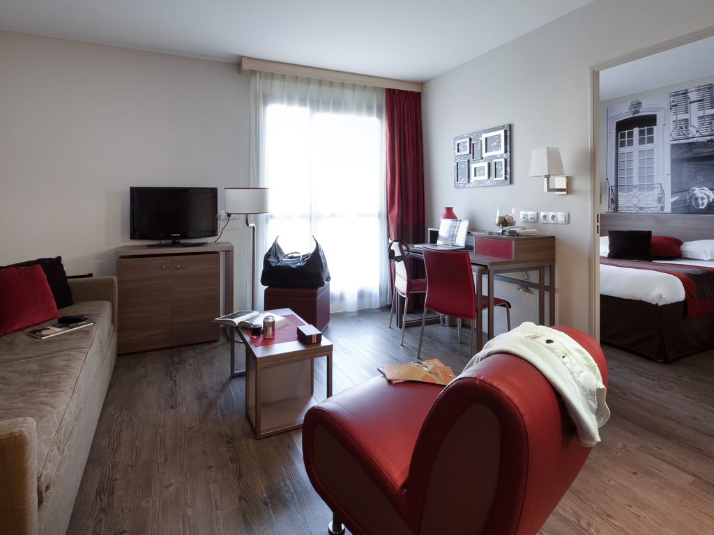 Aparthotel In Aix En Provence Book Your Aparthotel Adagio - 