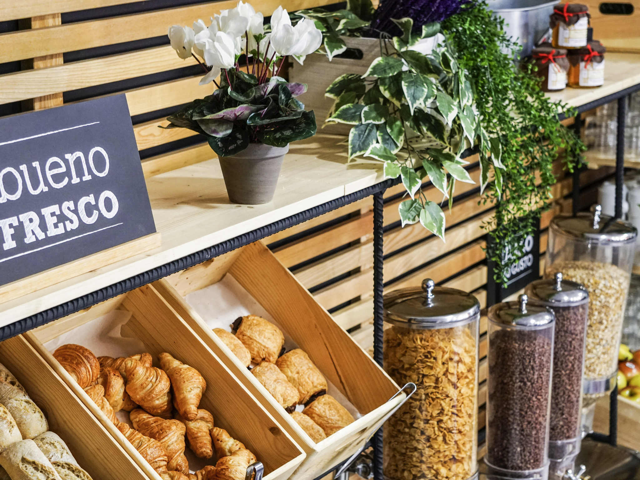 Photo - Ibis Budget Girona Costa Brava