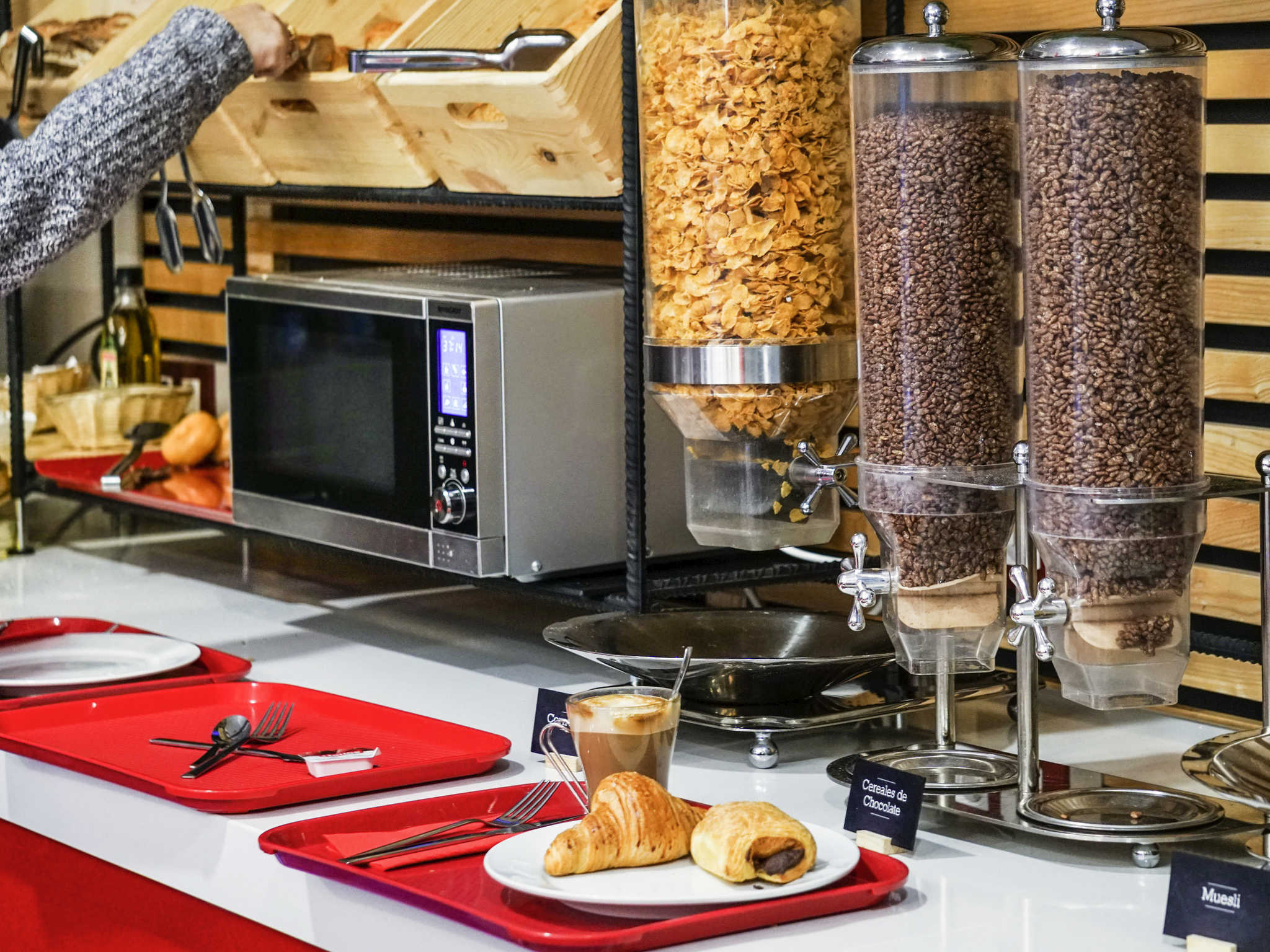 Photo - Ibis Budget Girona Costa Brava