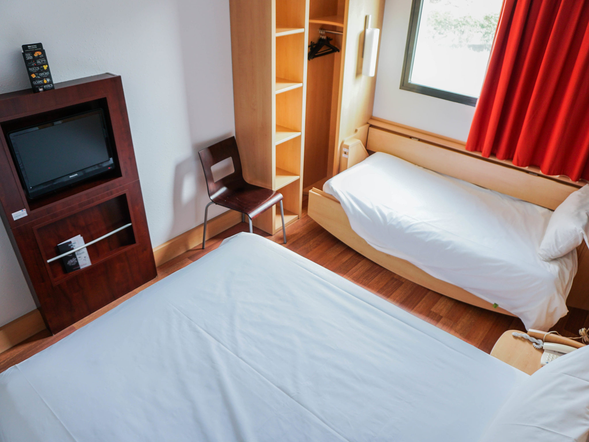 Photo - Ibis Budget Girona Costa Brava