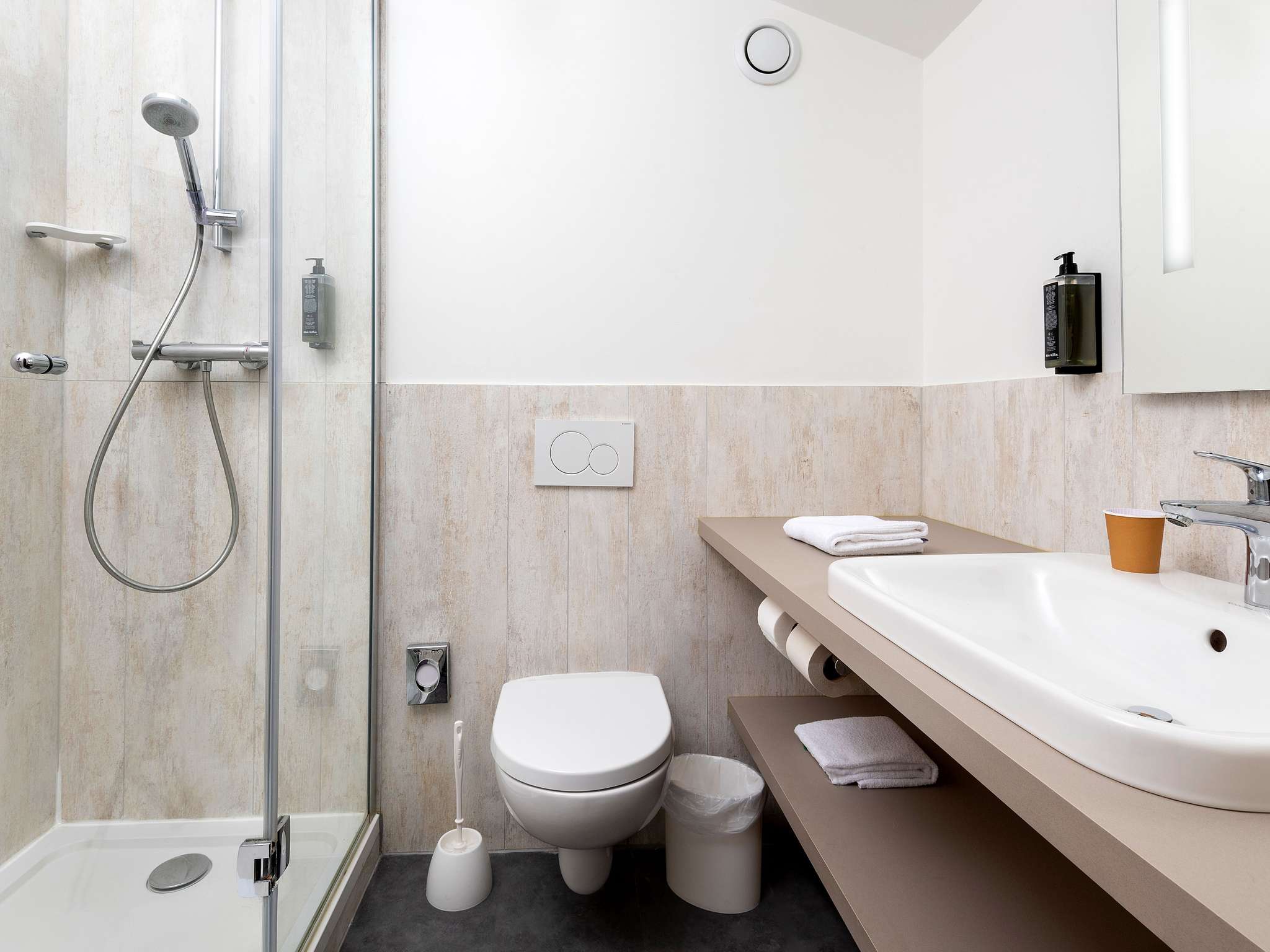 Photo - ibis Styles Macon Centre