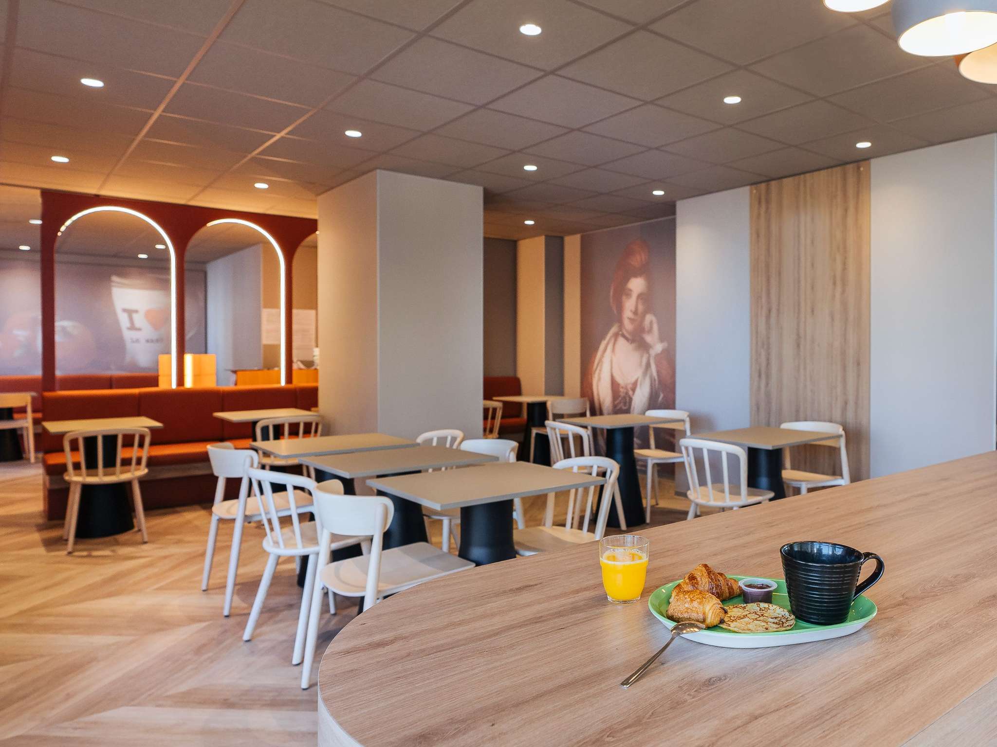 Photo - ibis Styles Le Mans Centre Gare