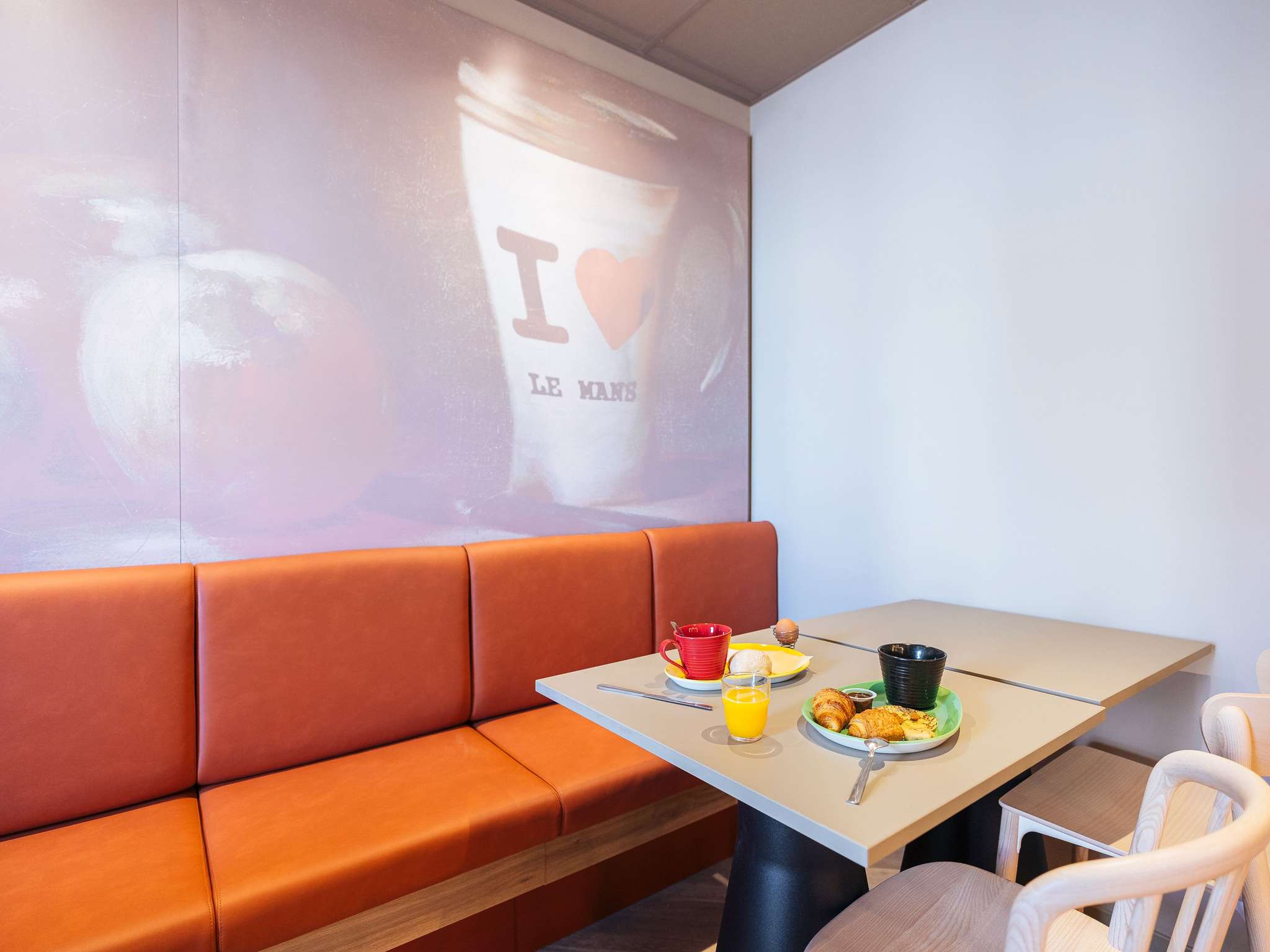 Photo - ibis Styles Le Mans Centre Gare