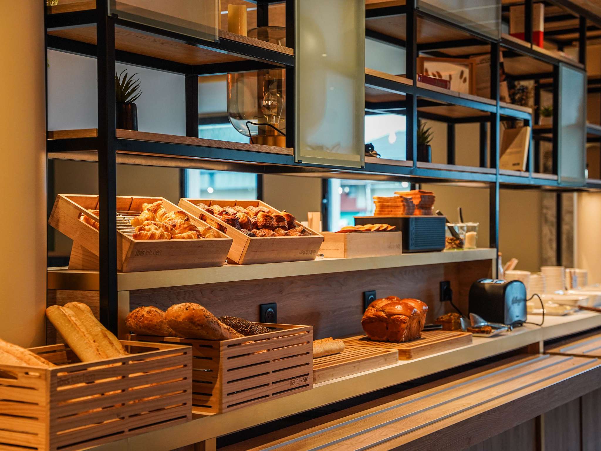 Photo - ibis Bayeux Port En Bessin