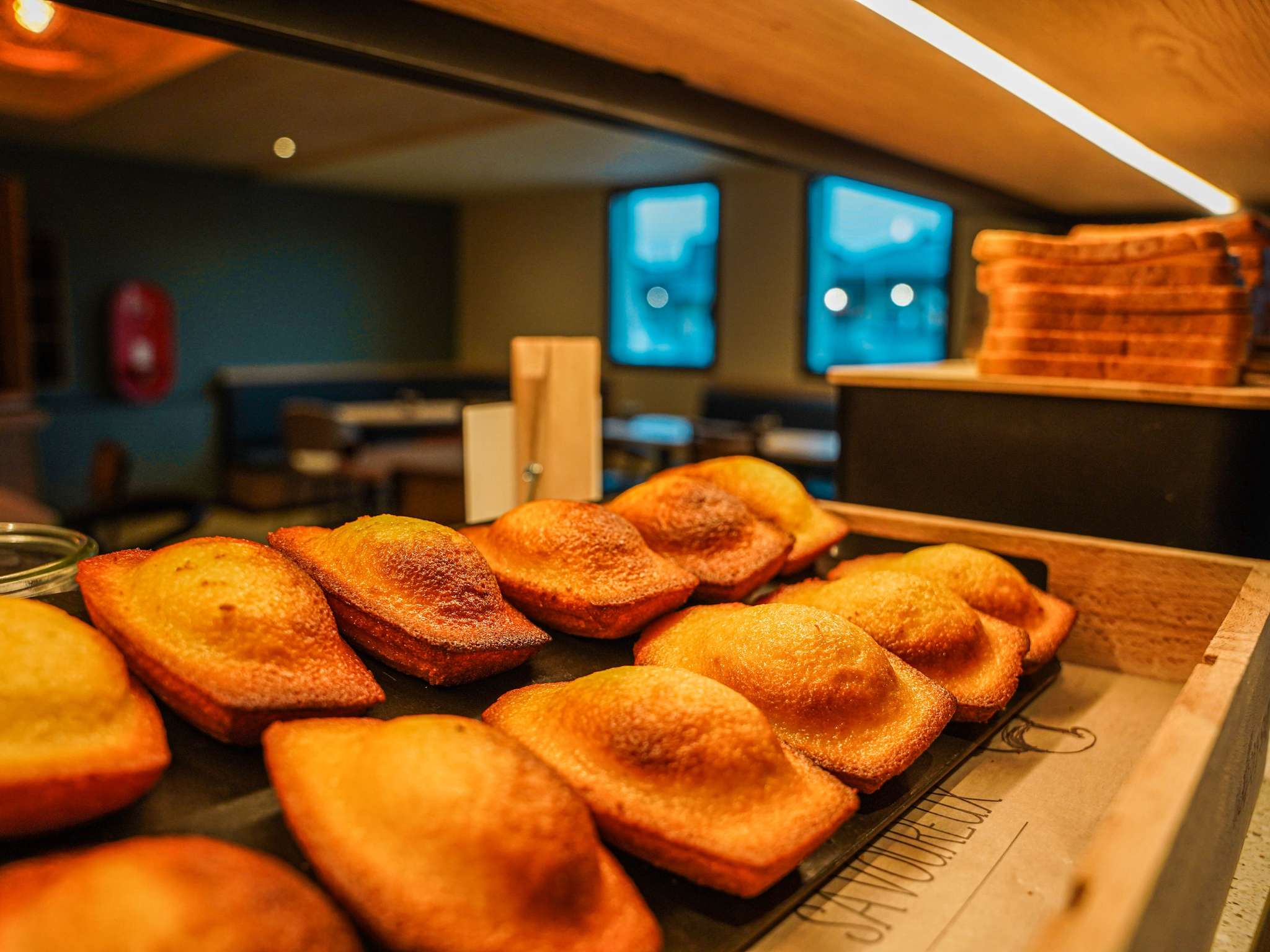 Photo - ibis Bayeux Port En Bessin