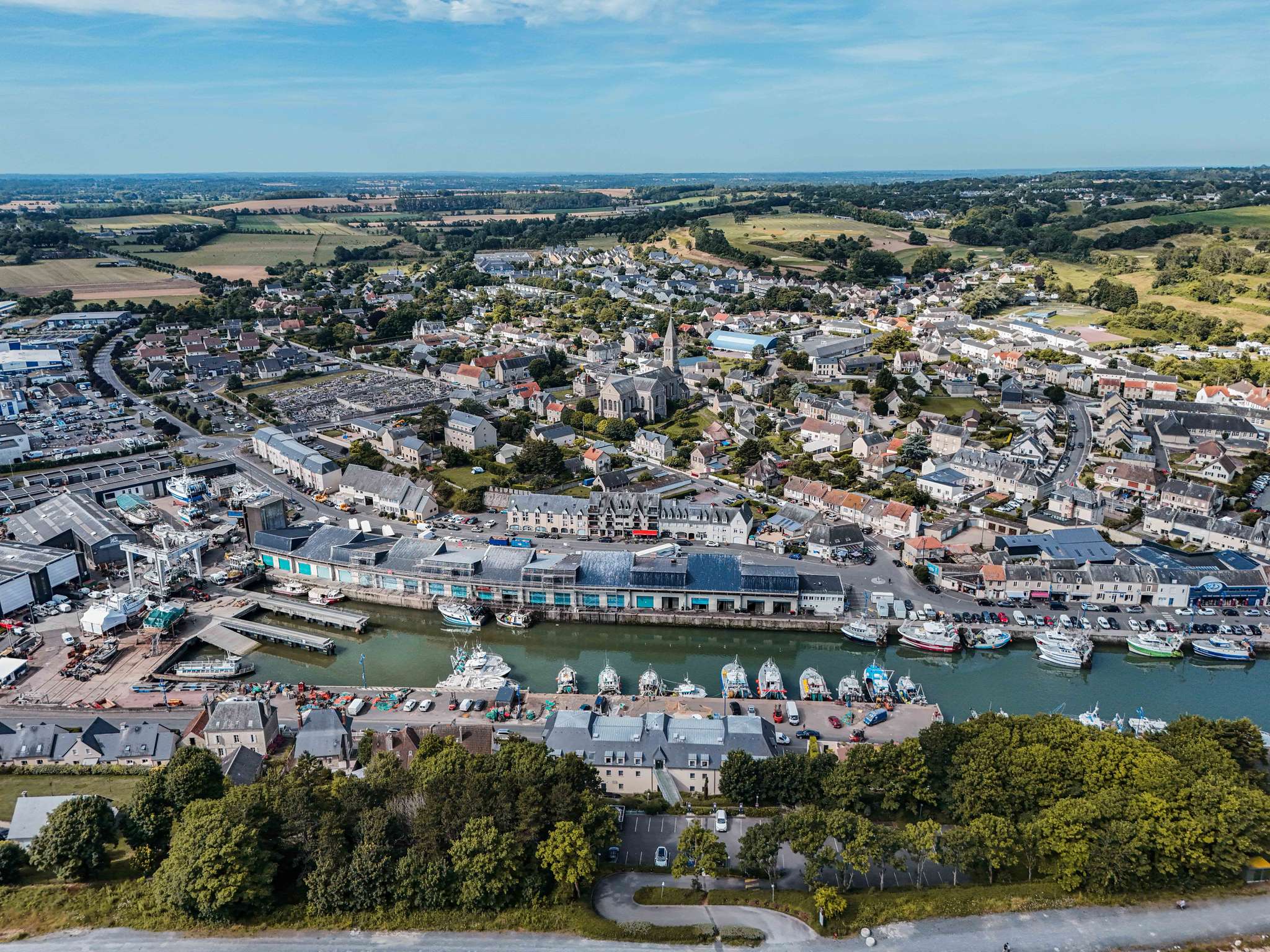 Photo - ibis Bayeux Port En Bessin