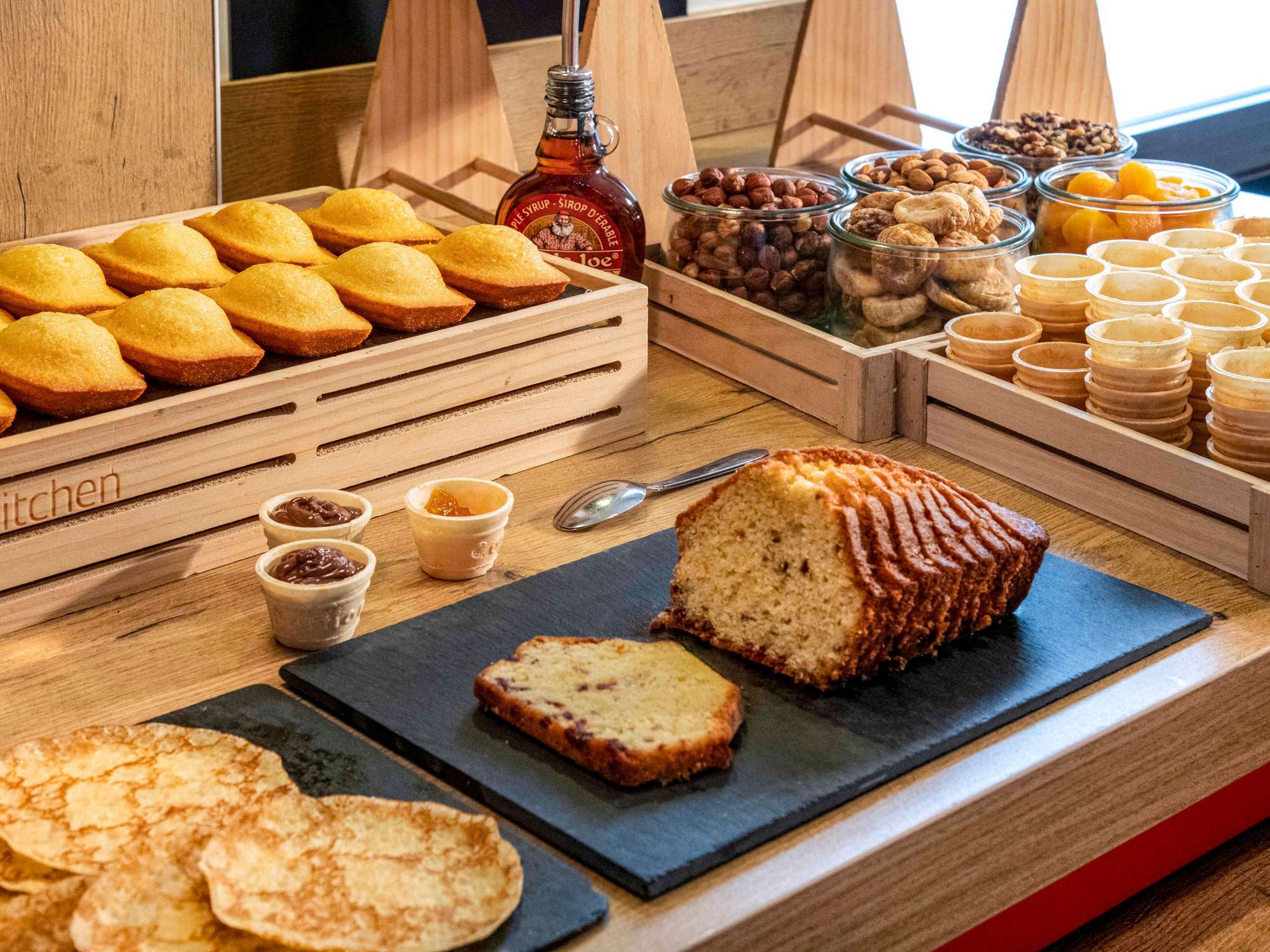 Foto - IBIS Cannes Mouans Sartoux Piscine parking gratuit