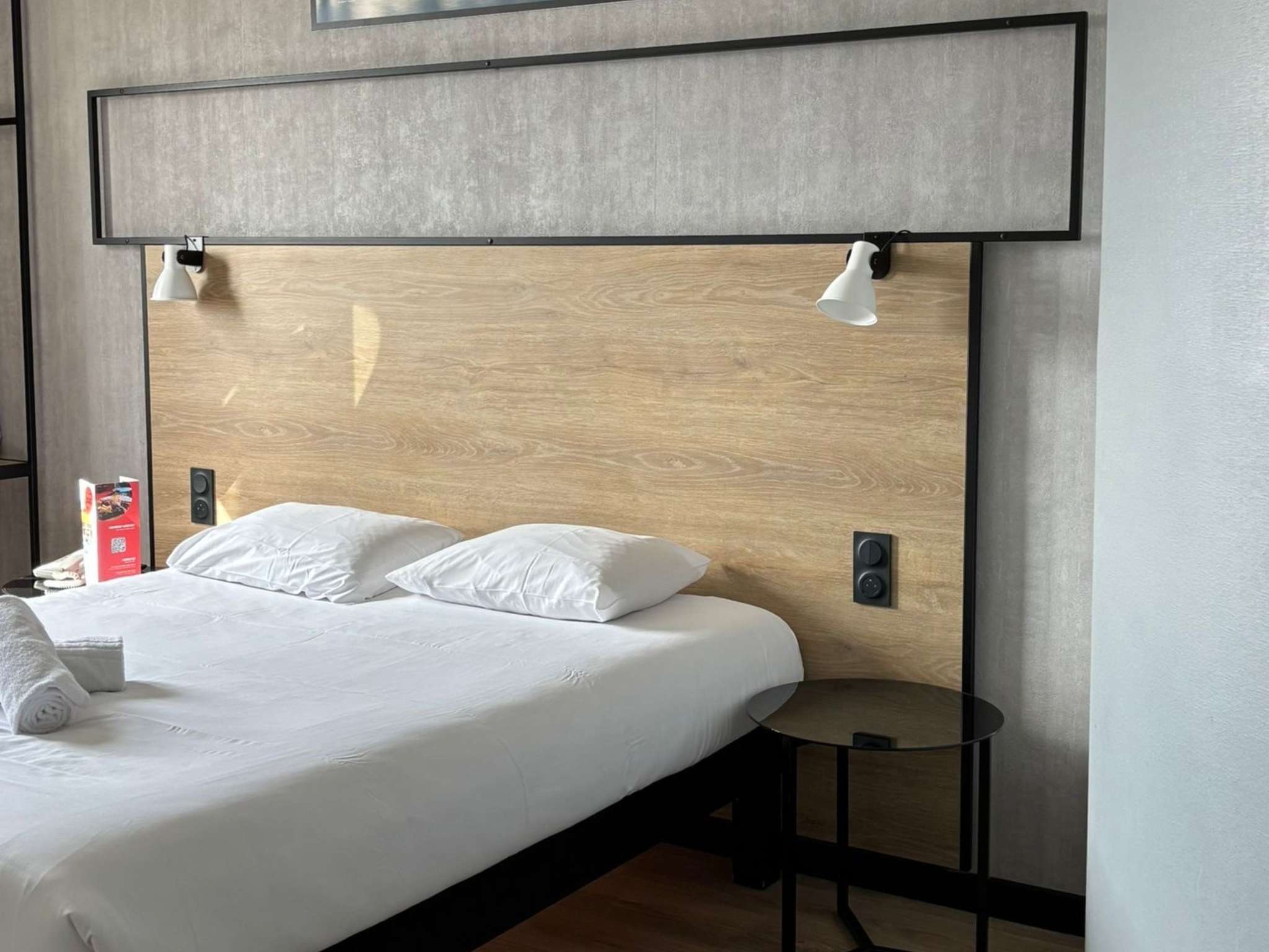 Foto - IBIS Cannes Mouans Sartoux Piscine parking gratuit
