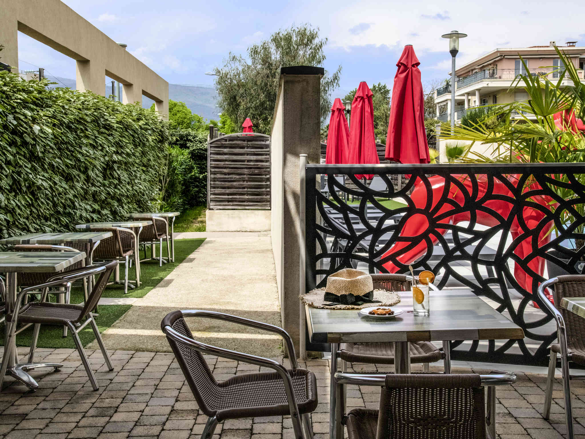 Foto - IBIS Cannes Mouans Sartoux Piscine parking gratuit