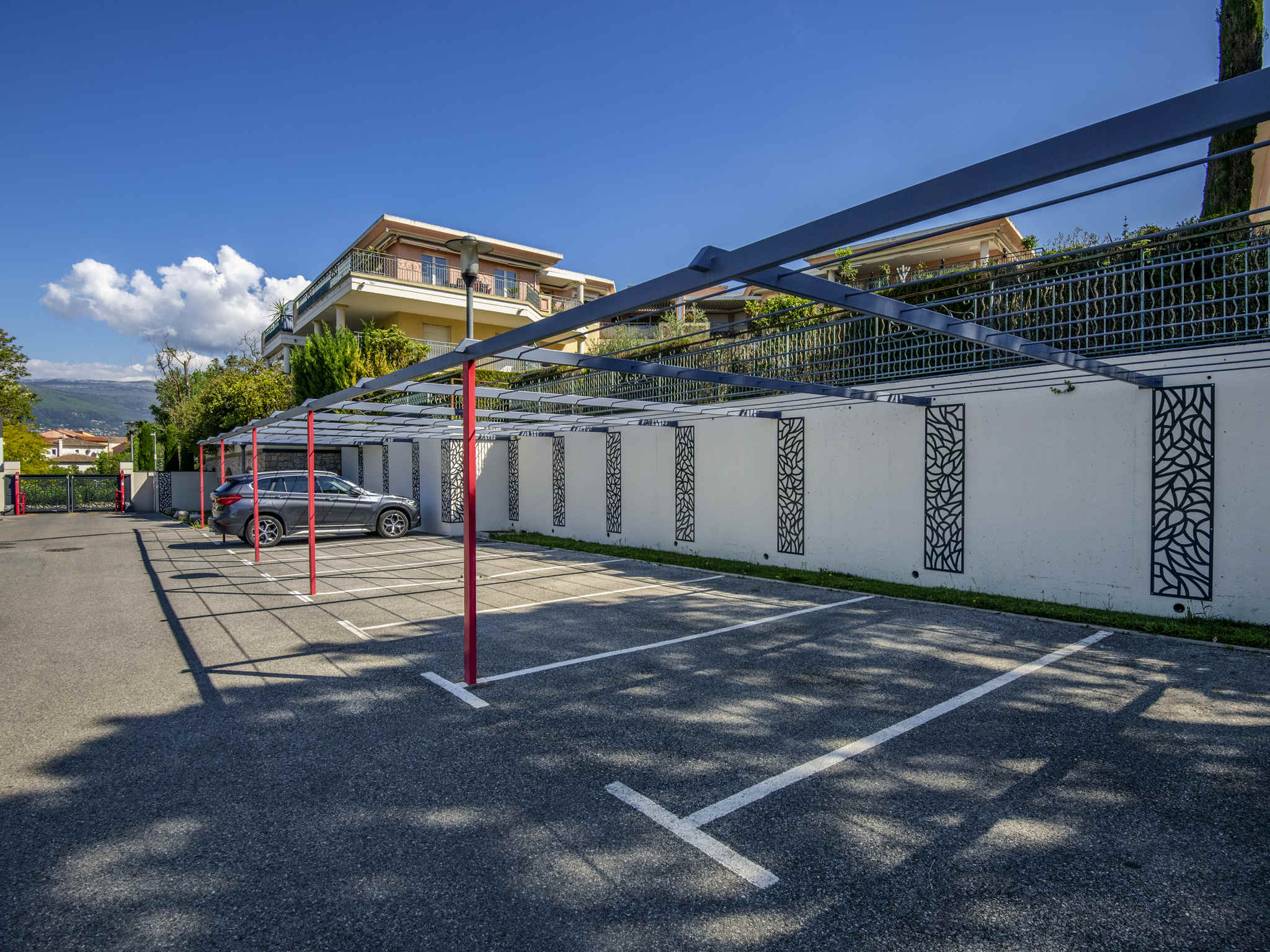 Foto - IBIS Cannes Mouans Sartoux Piscine parking gratuit