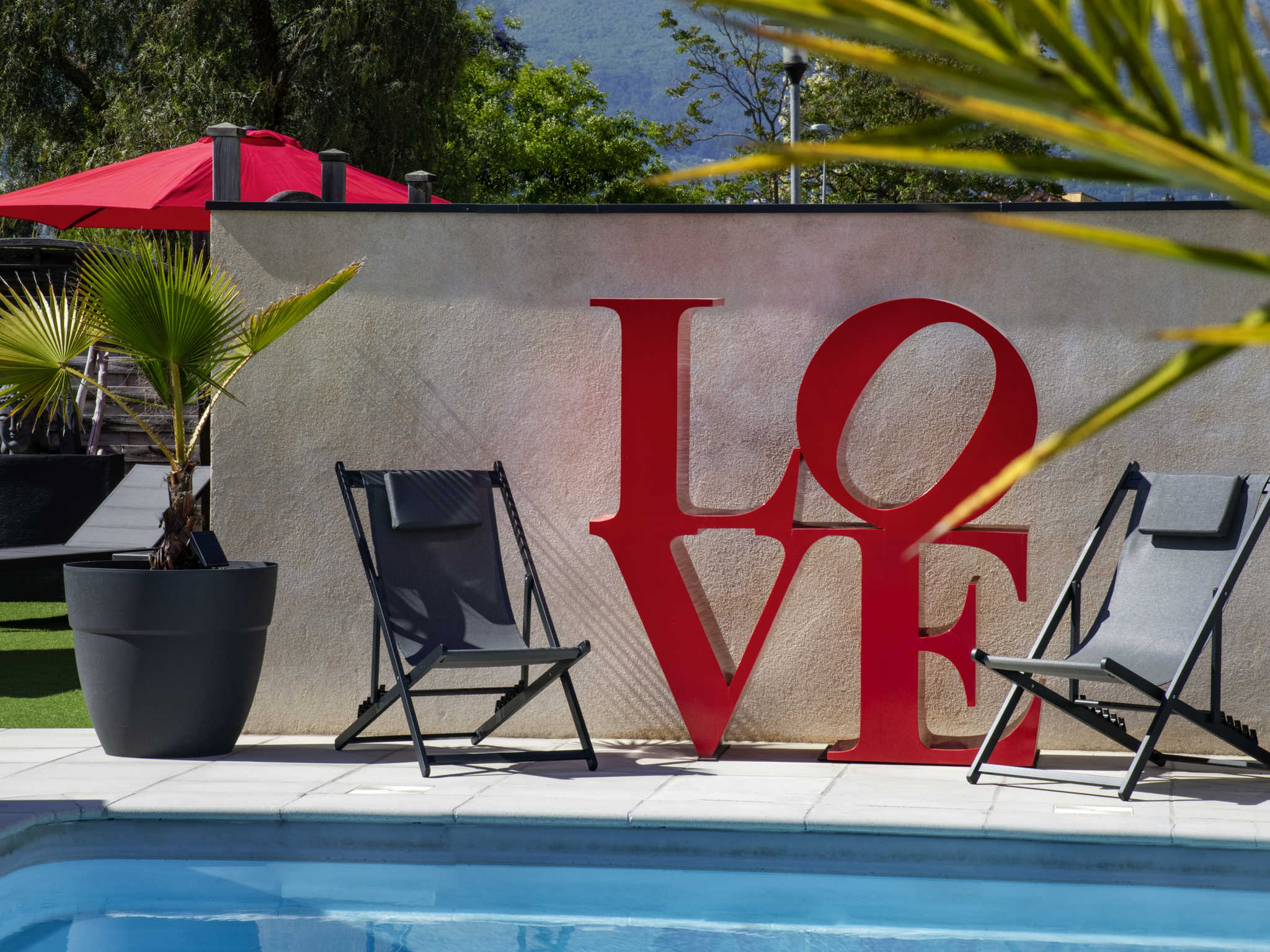 Foto - IBIS Cannes Mouans Sartoux Piscine parking gratuit