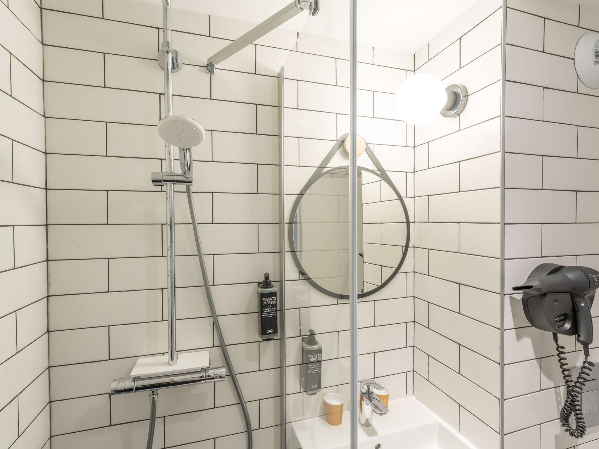 Photo - Ibis Orleans La Chapelle Saint Mesmin