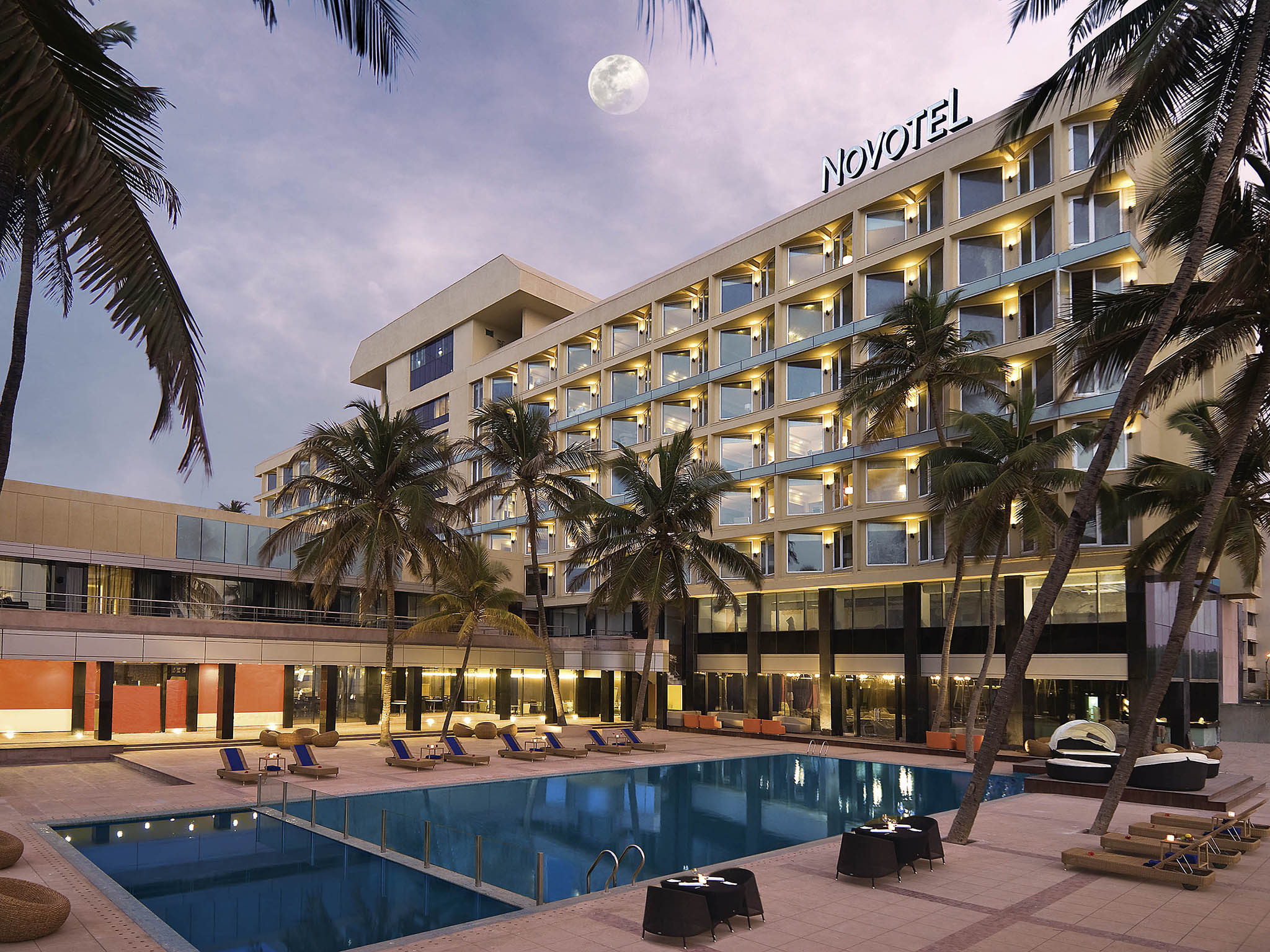 Novotel Mumbai Juhu Beach Located On Beach Near Airport