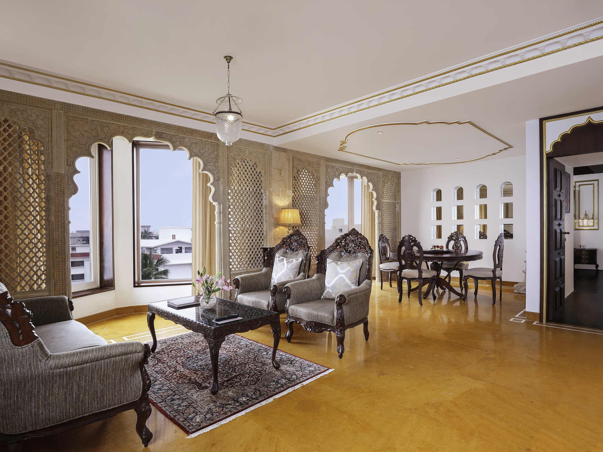 Photo - Novotel Mumbai Juhu Beach