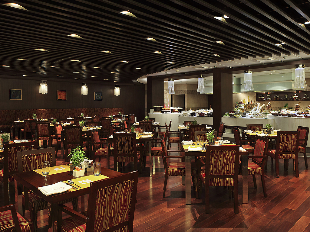 Photo - Novotel Mumbai Juhu Beach