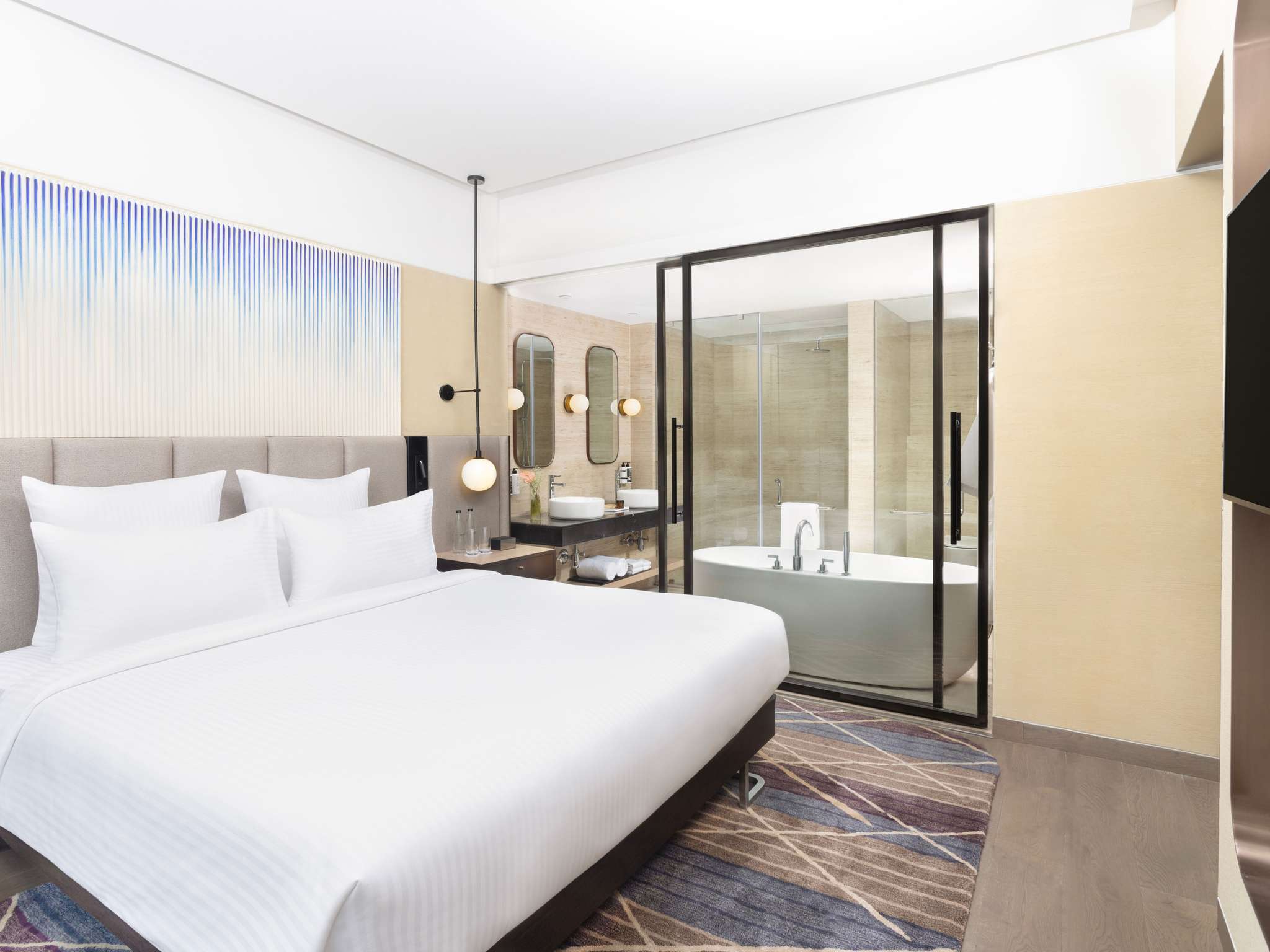 Photo - Novotel New Delhi City Centre