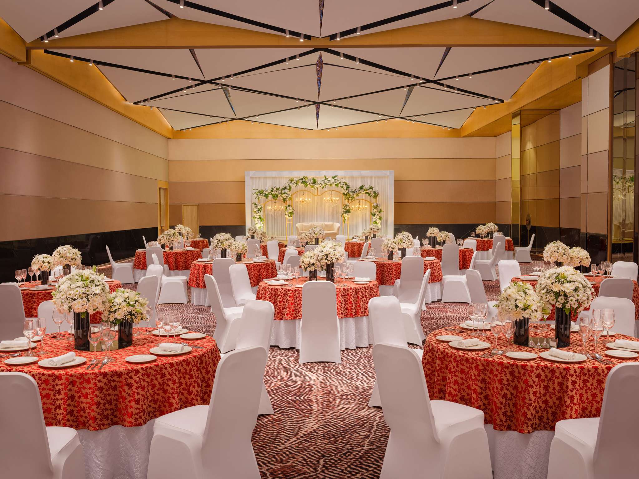 Photo - Novotel New Delhi City Centre