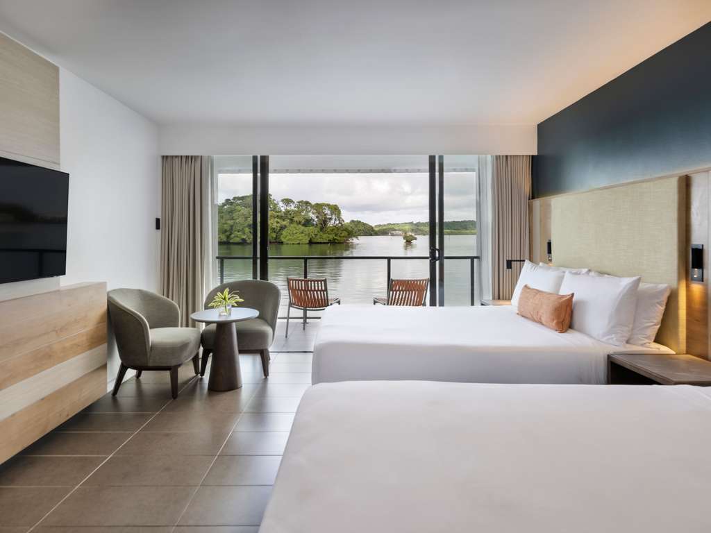 Chambre Executive avec 2 lits Queen et vue sur l'océan — photo 2
