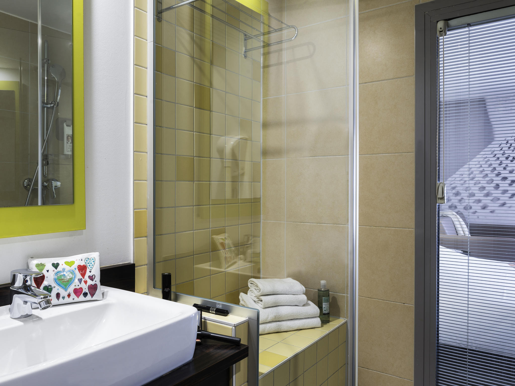 Photo - Ibis Styles Nice Centre Port