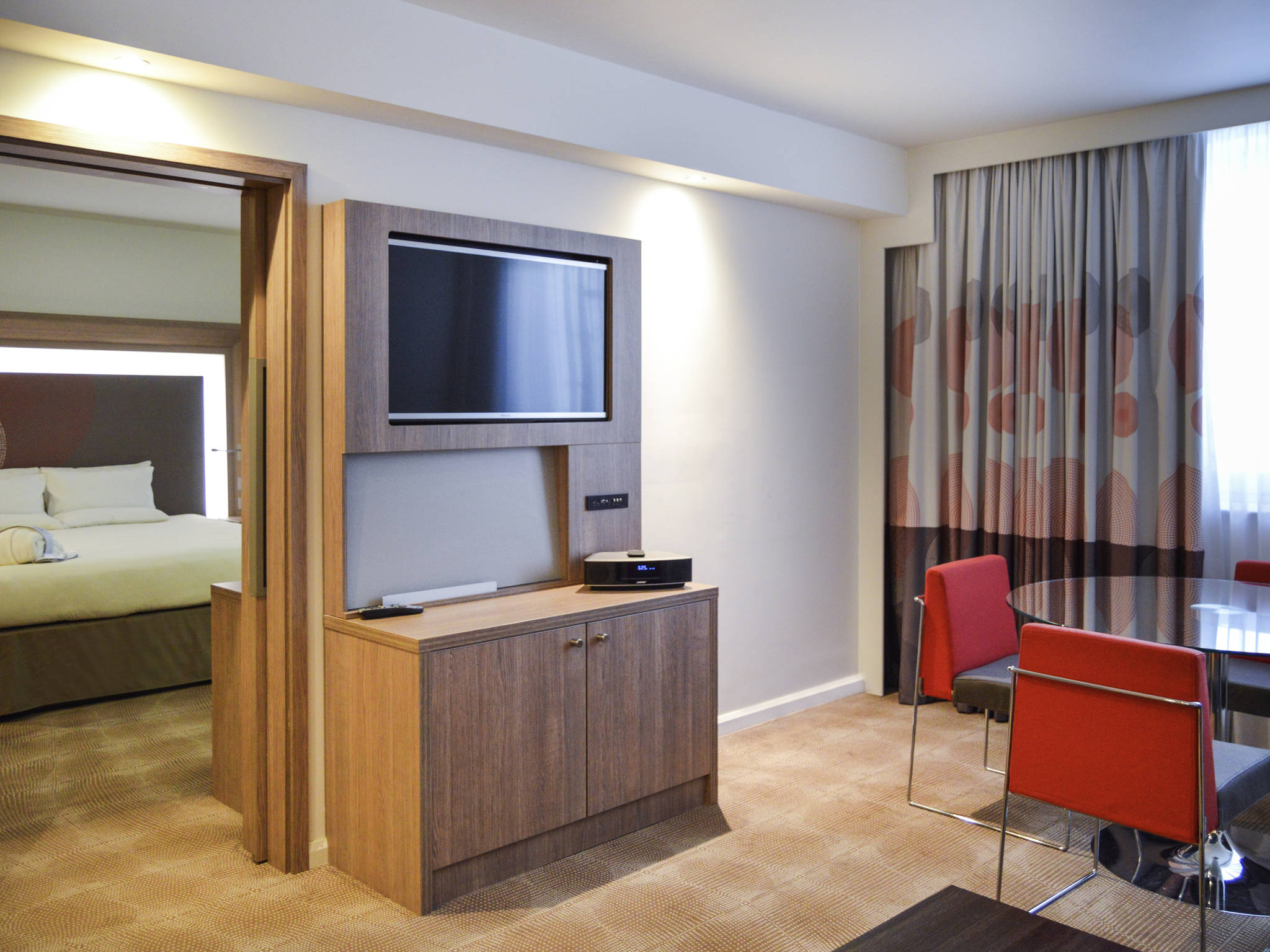 Photo - Novotel London Brentford