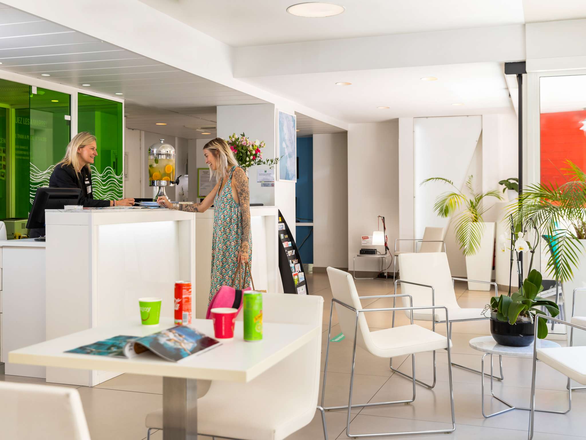 Photo - Ibis Styles Menton Centre