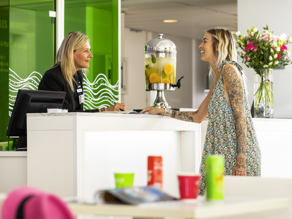 ibis Styles Menton Centre - Image 2