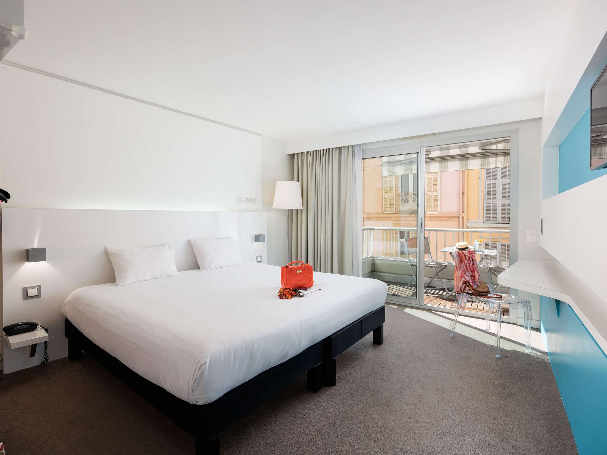 Photo - Ibis Styles Menton Centre